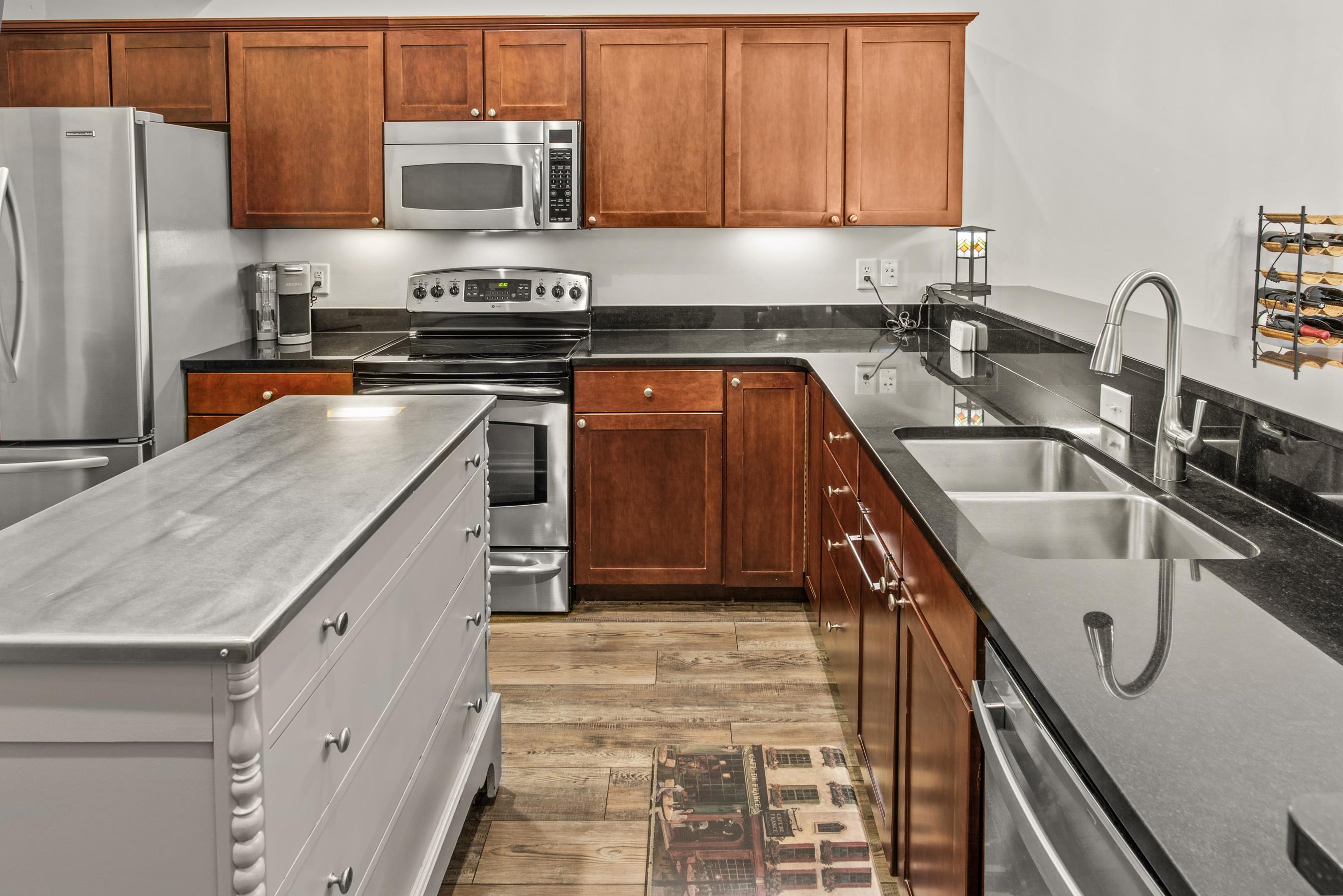 110 EDGEWOOD COURT image 35