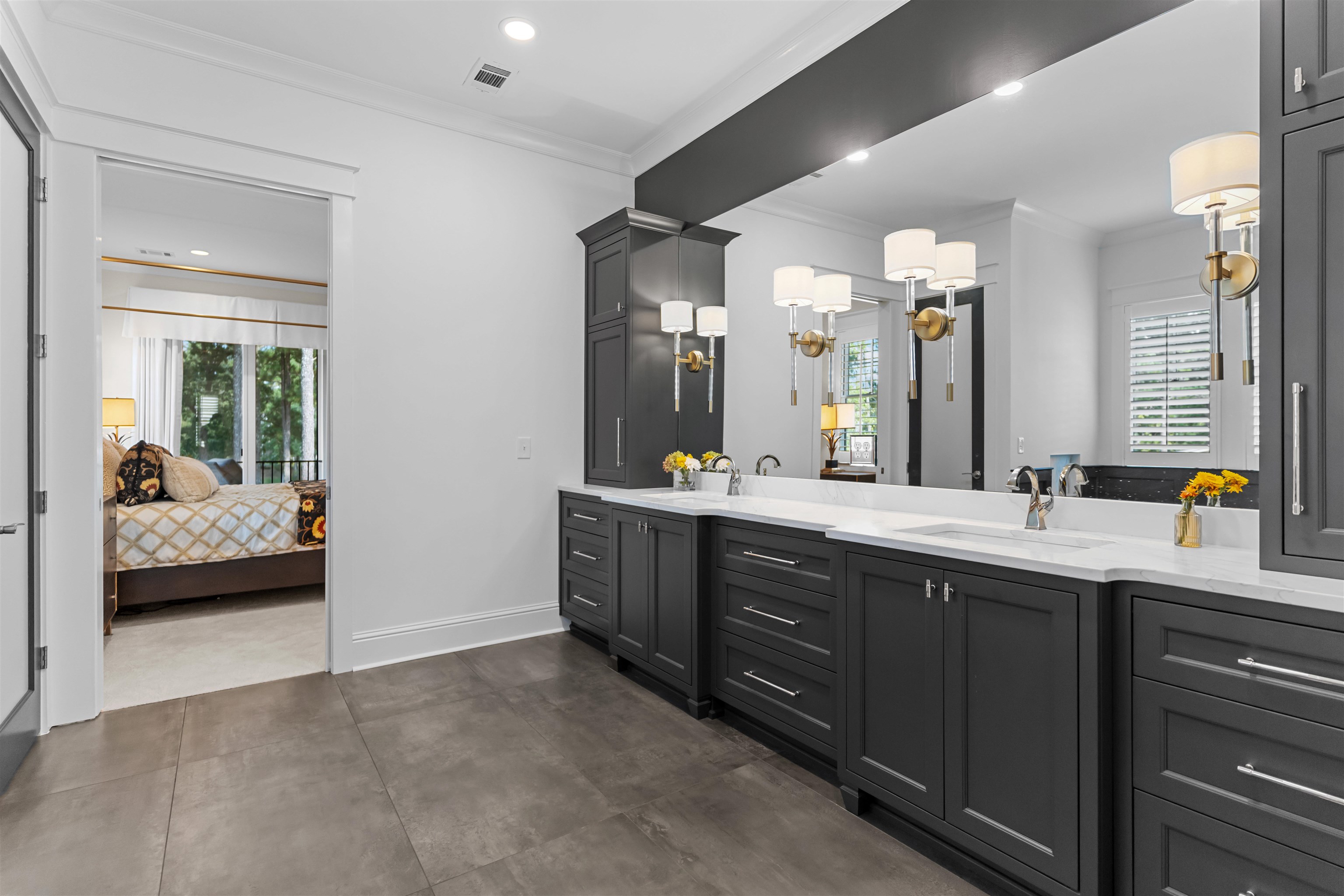 1031 OLIVER CREEK image 40