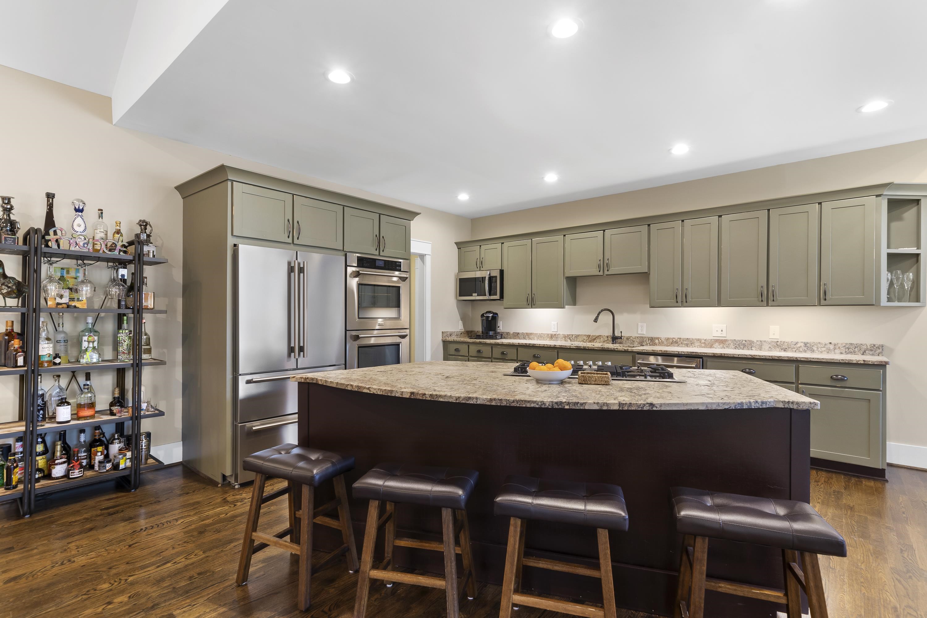 100 CAMELREST LANE image 9