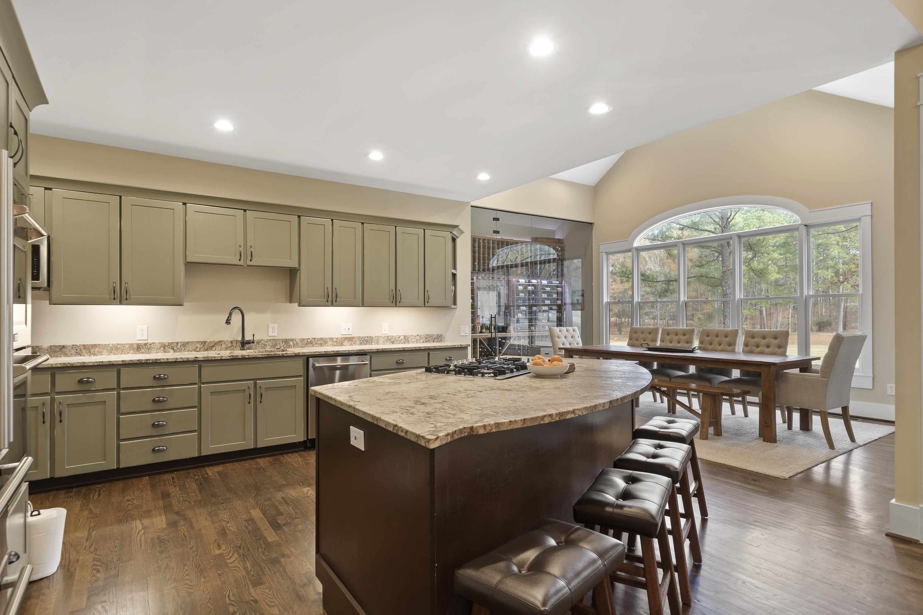 100 CAMELREST LANE image 10