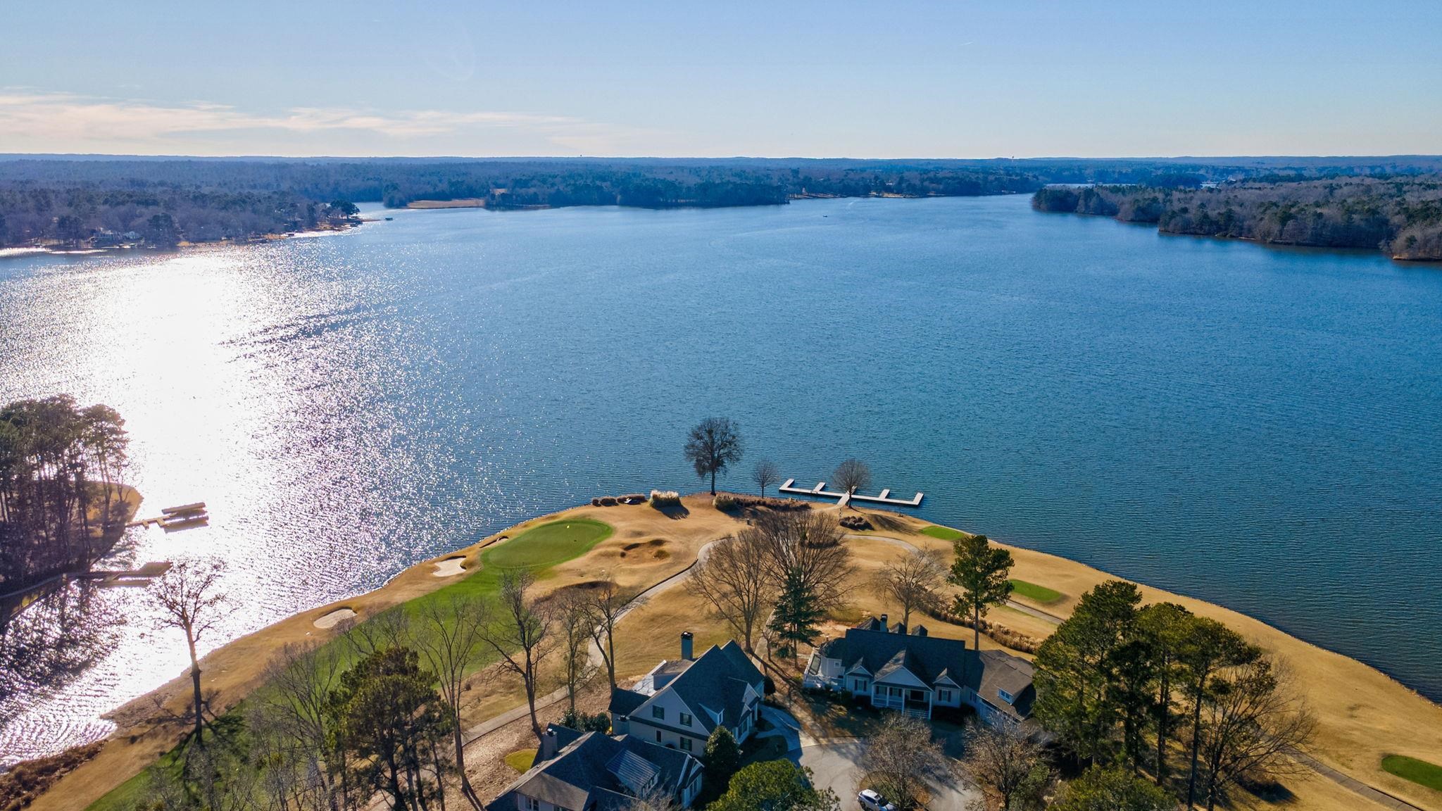 1051 Emerald View Drive image 5