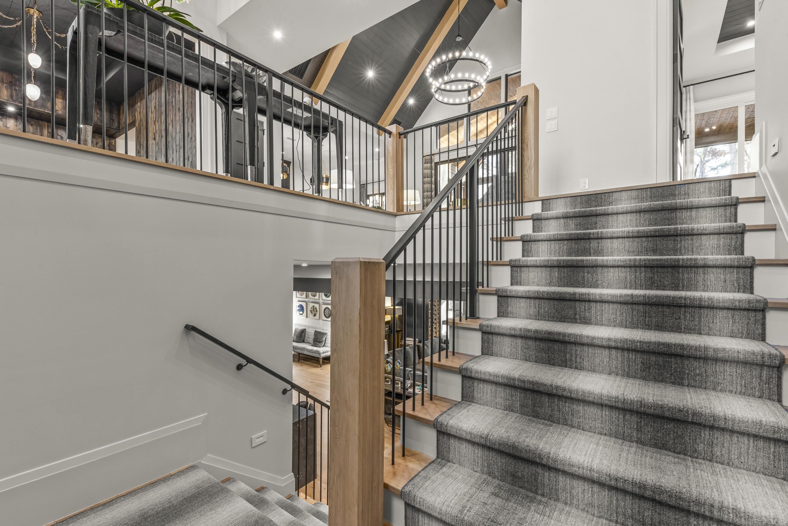 1131 NEARY RIDGE image 40