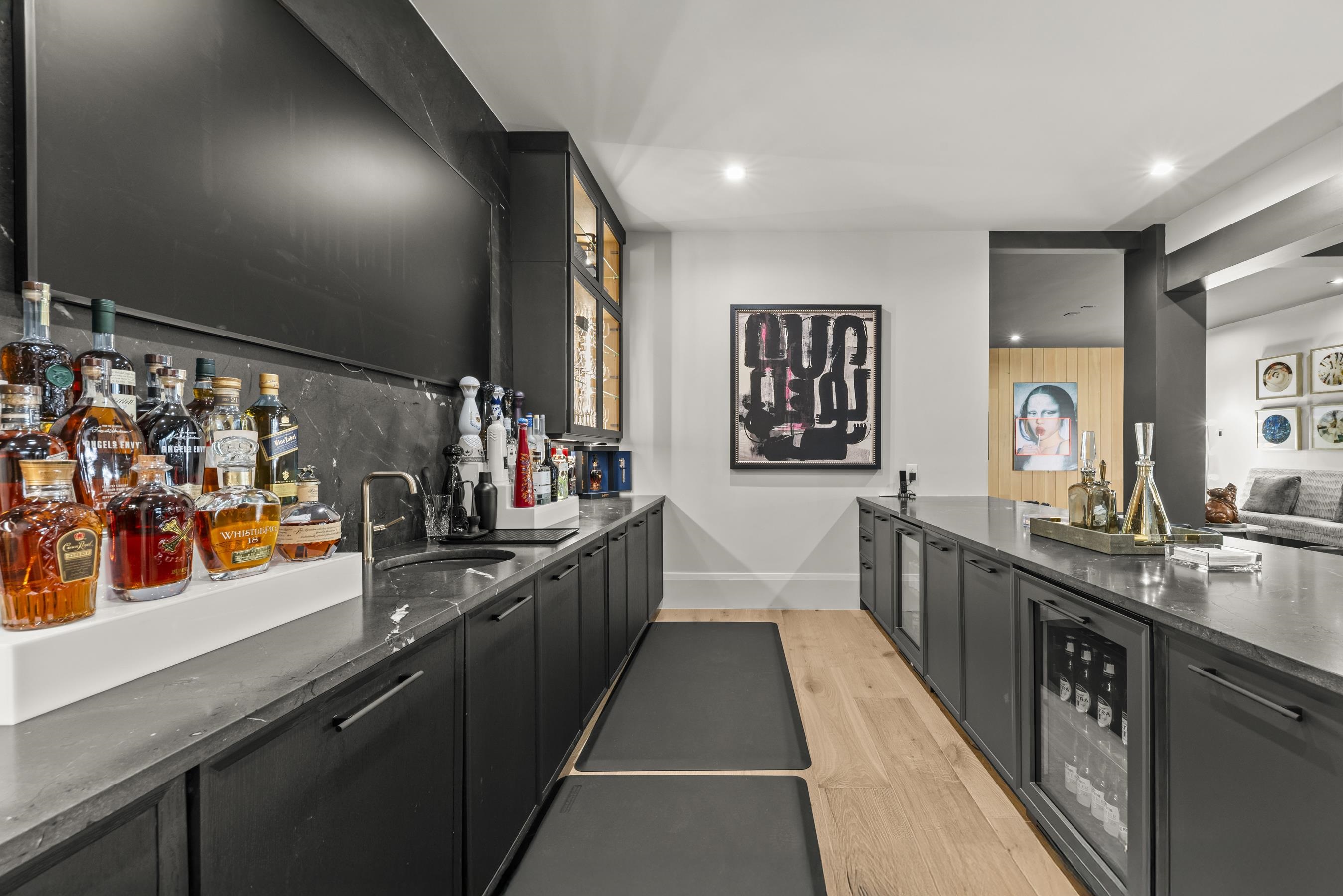 1131 NEARY RIDGE image 44