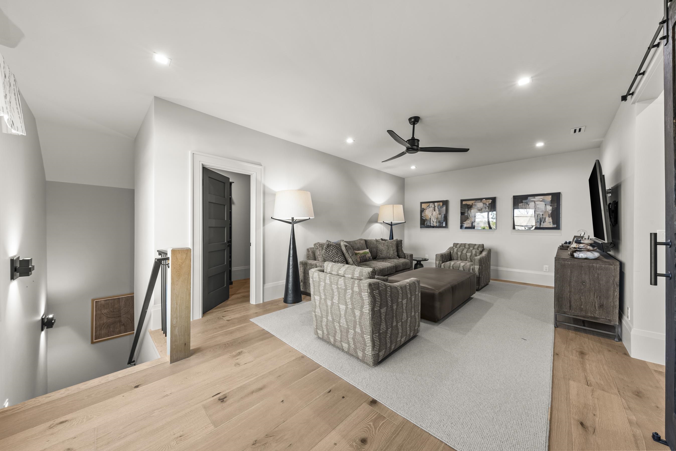 1131 NEARY RIDGE image 61