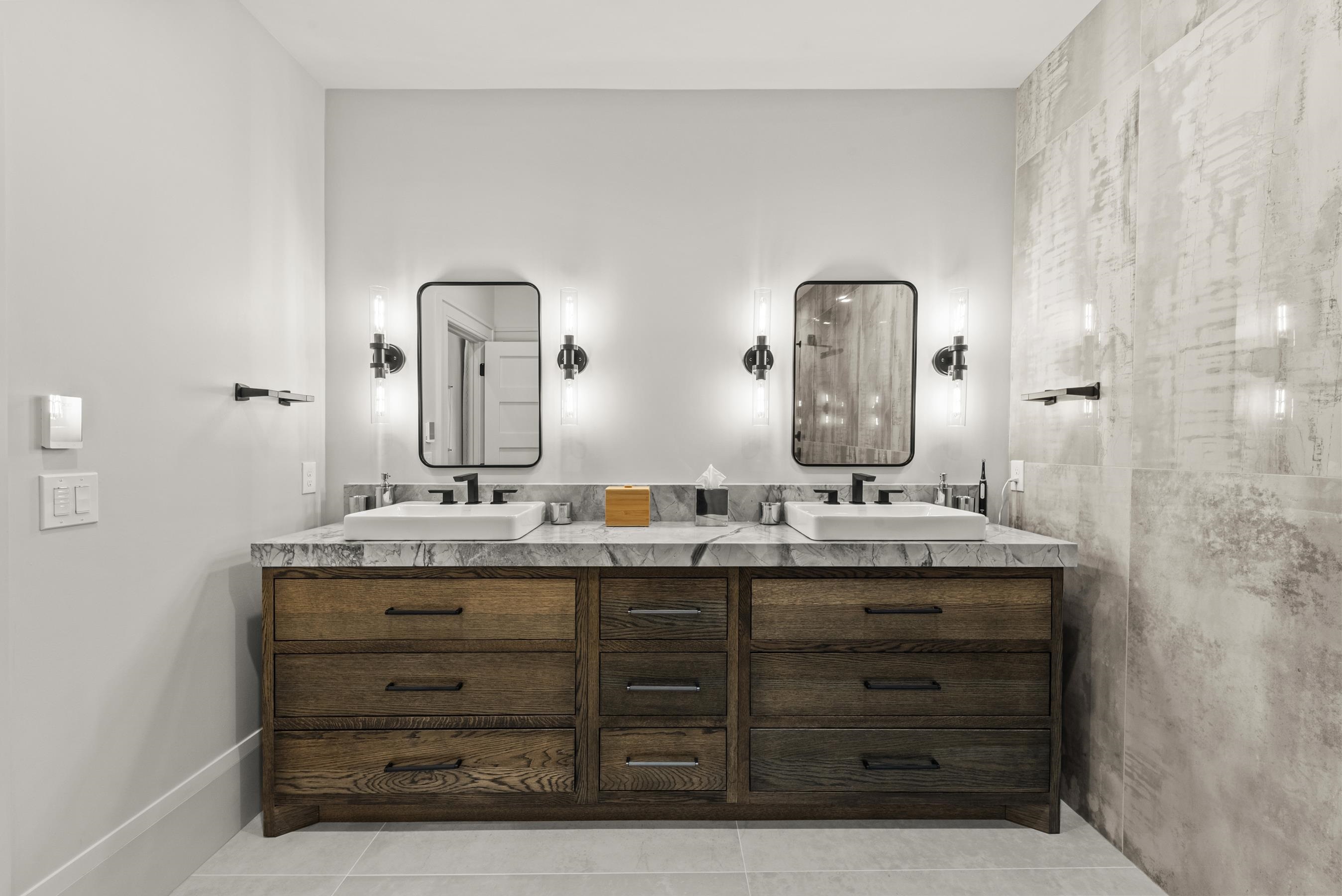 1131 NEARY RIDGE image 63