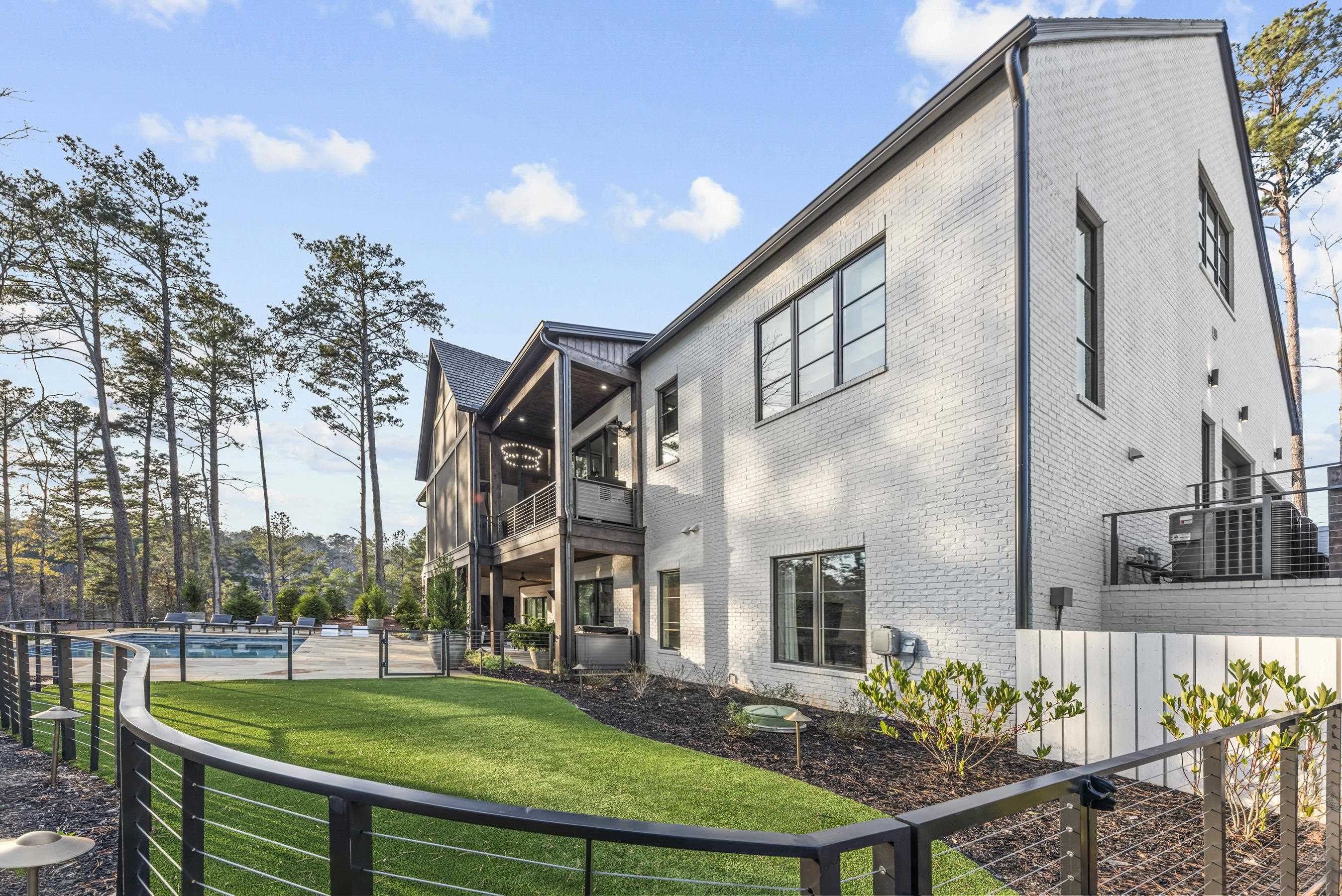 1131 NEARY RIDGE image 67