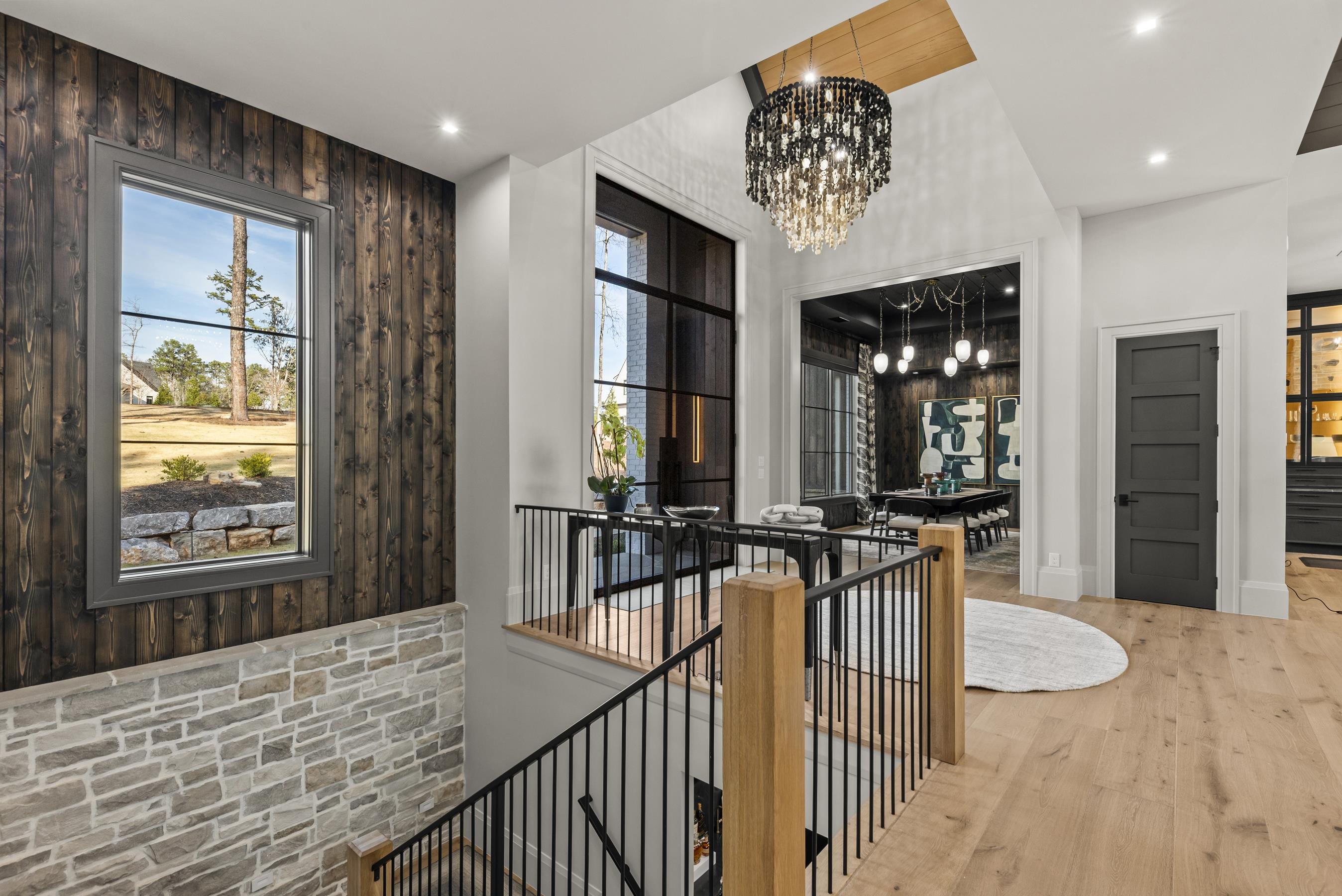 1131 NEARY RIDGE image 10