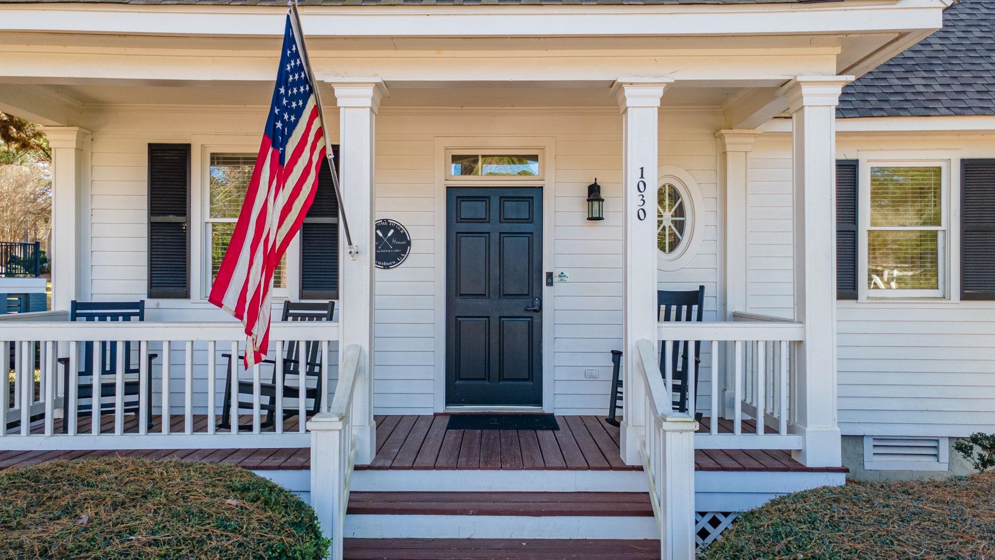 1030 VILLAGE LOOP image 3