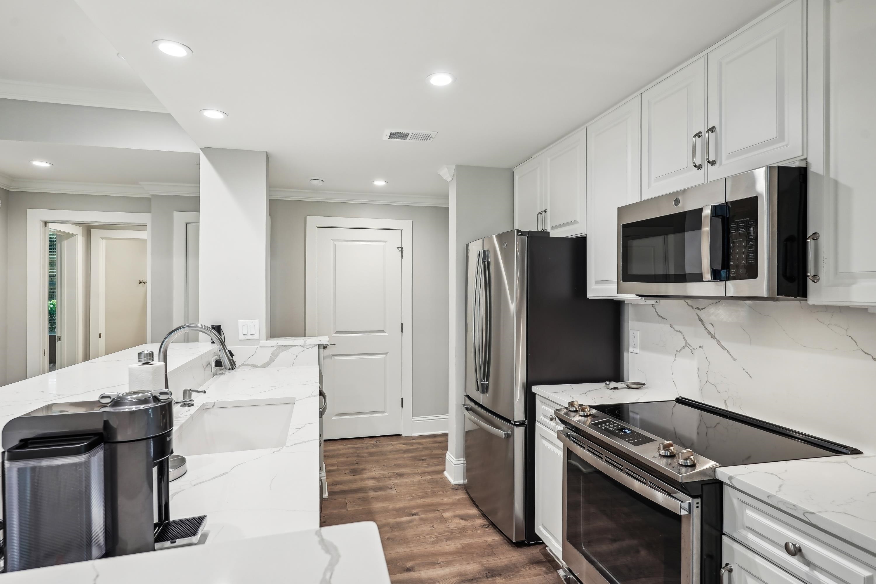 1050A TAILWATER image 18