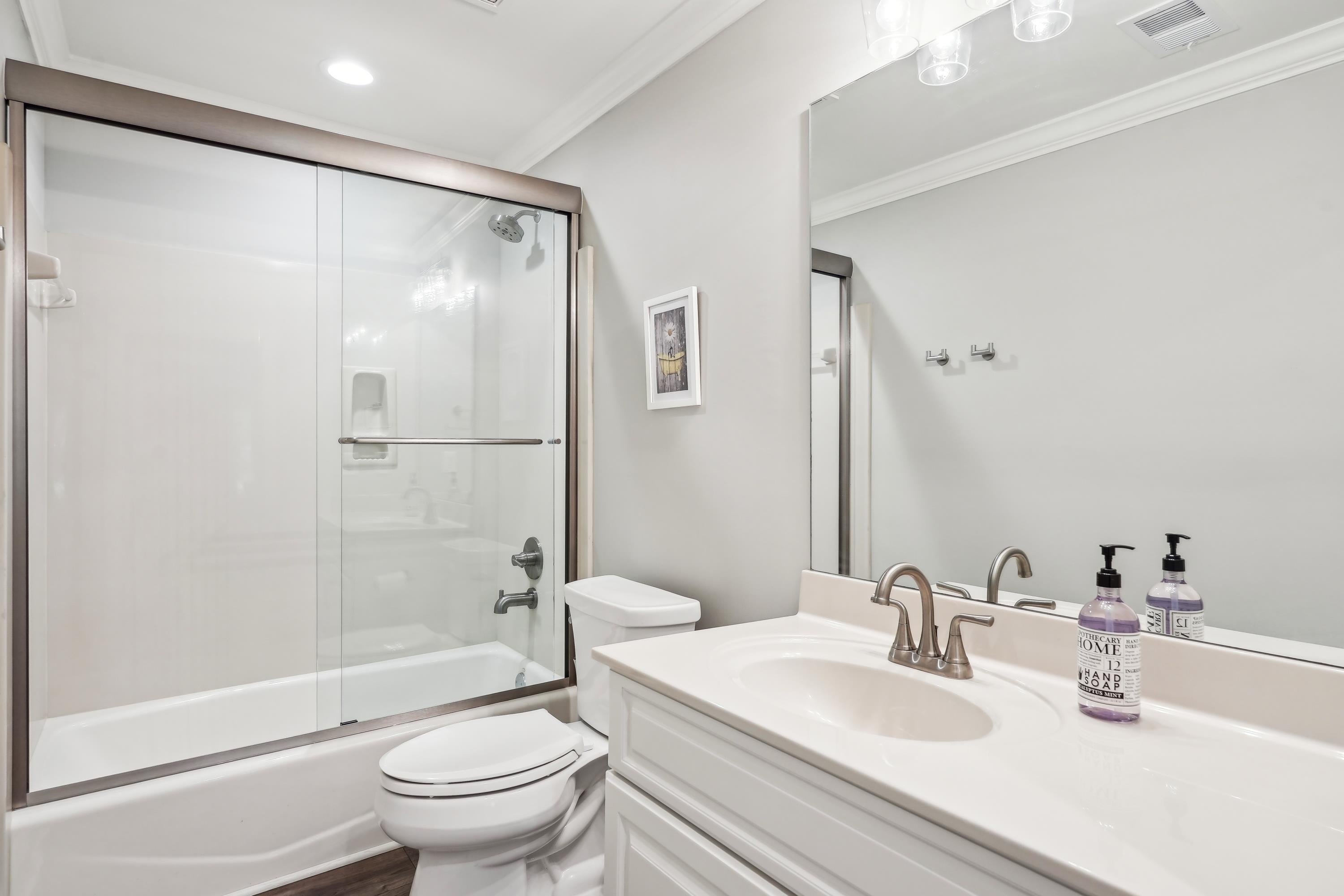 1050A TAILWATER image 35