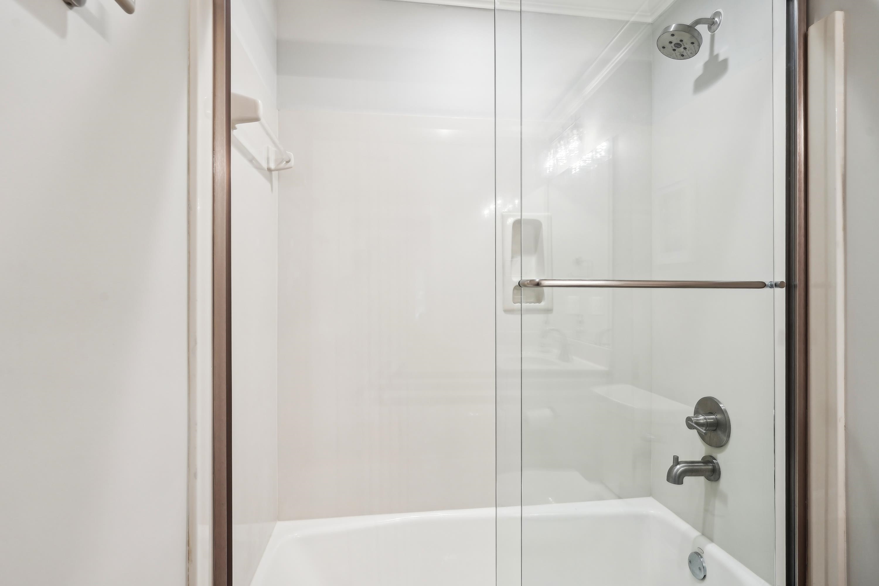 1050A TAILWATER image 36