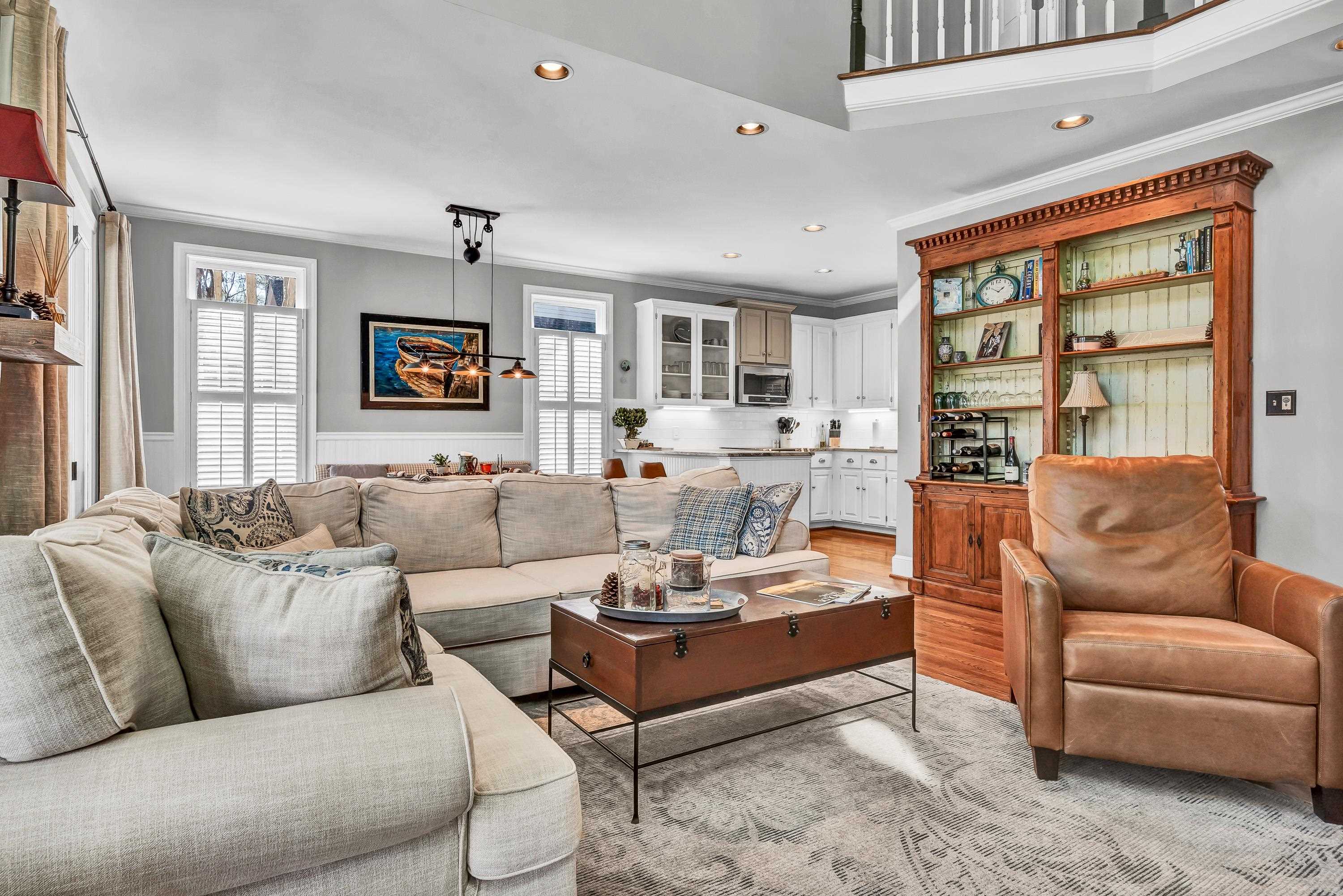 110 SEVEN OAKS WAY image 11