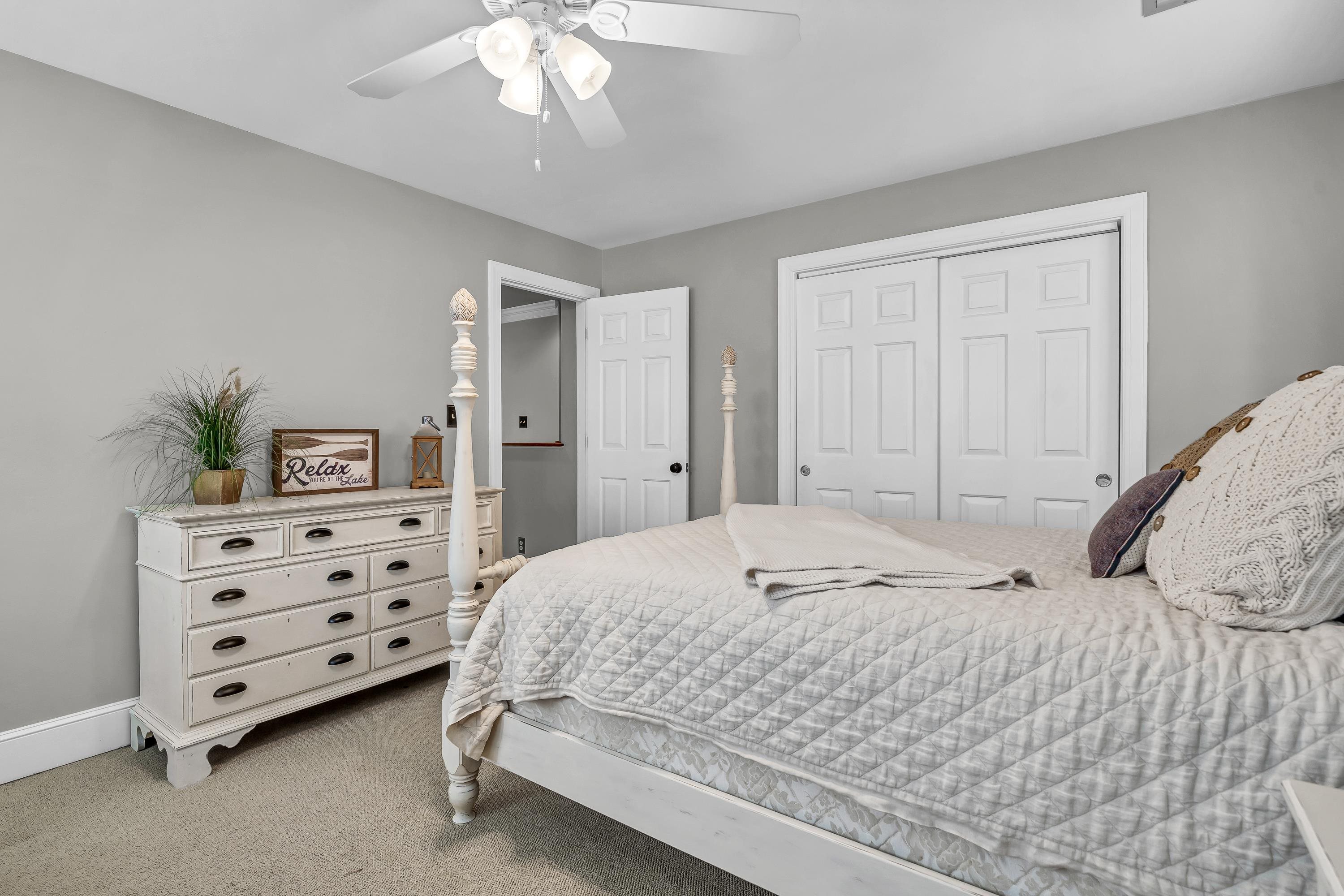 110 SEVEN OAKS WAY image 33