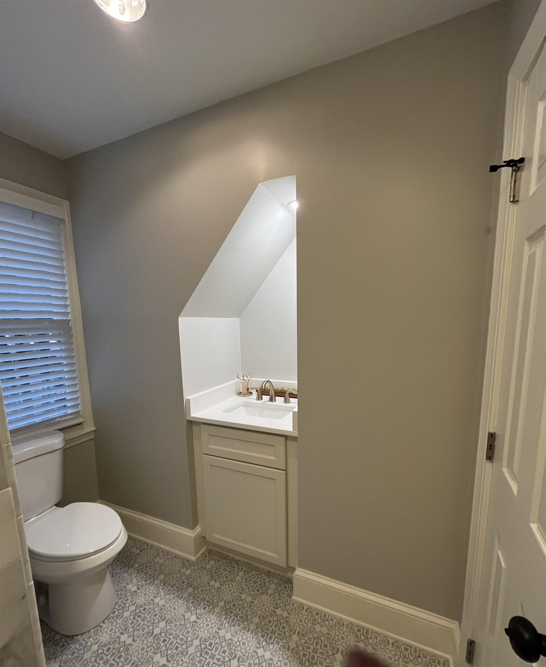 110 SEVEN OAKS WAY image 38