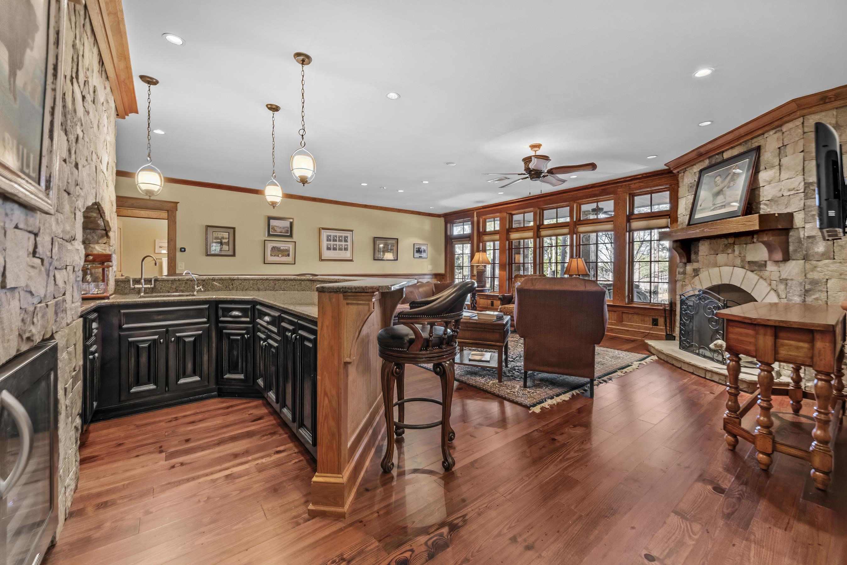 1230 COTTAGE LANE EAST image 41