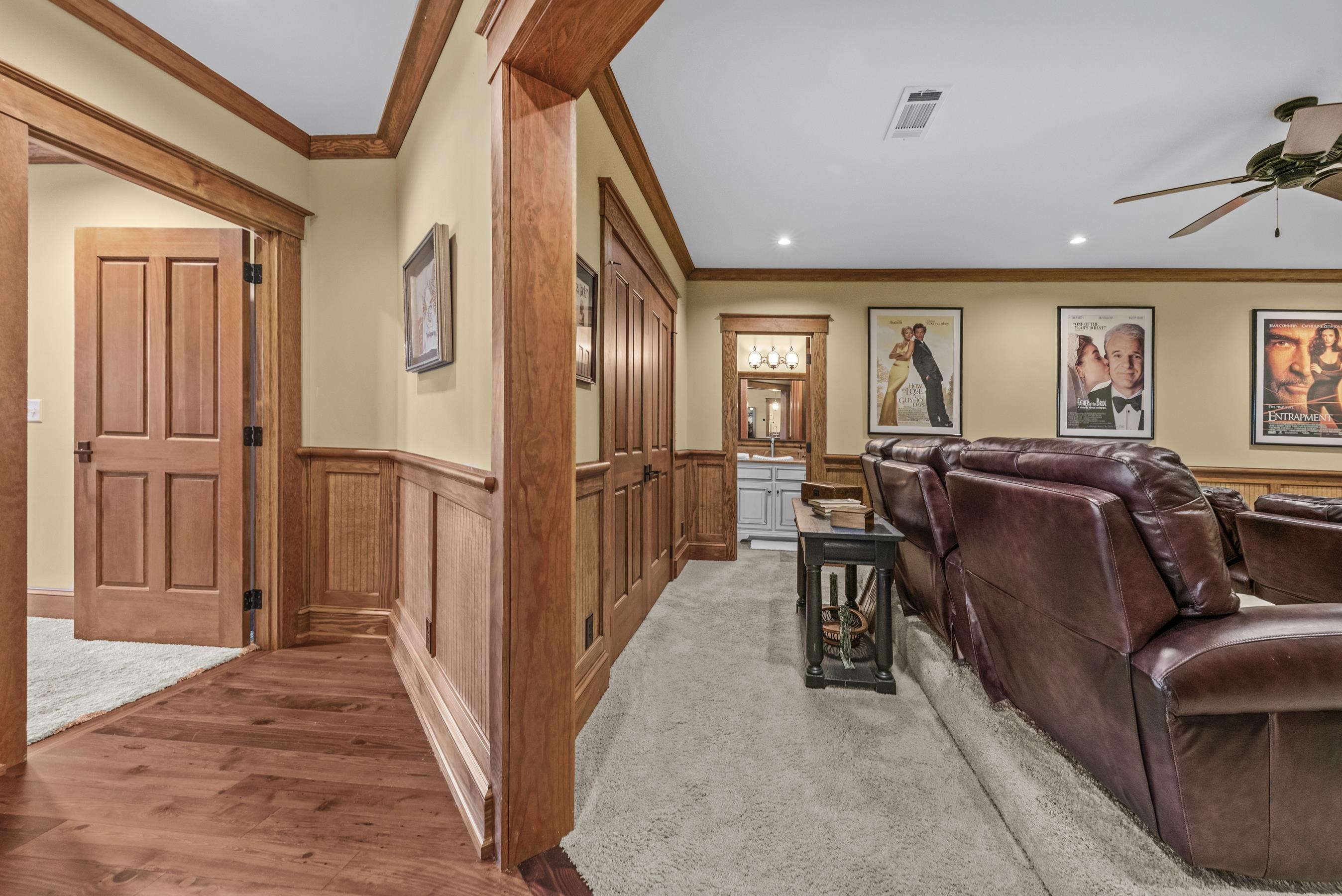 1230 COTTAGE LANE EAST image 43