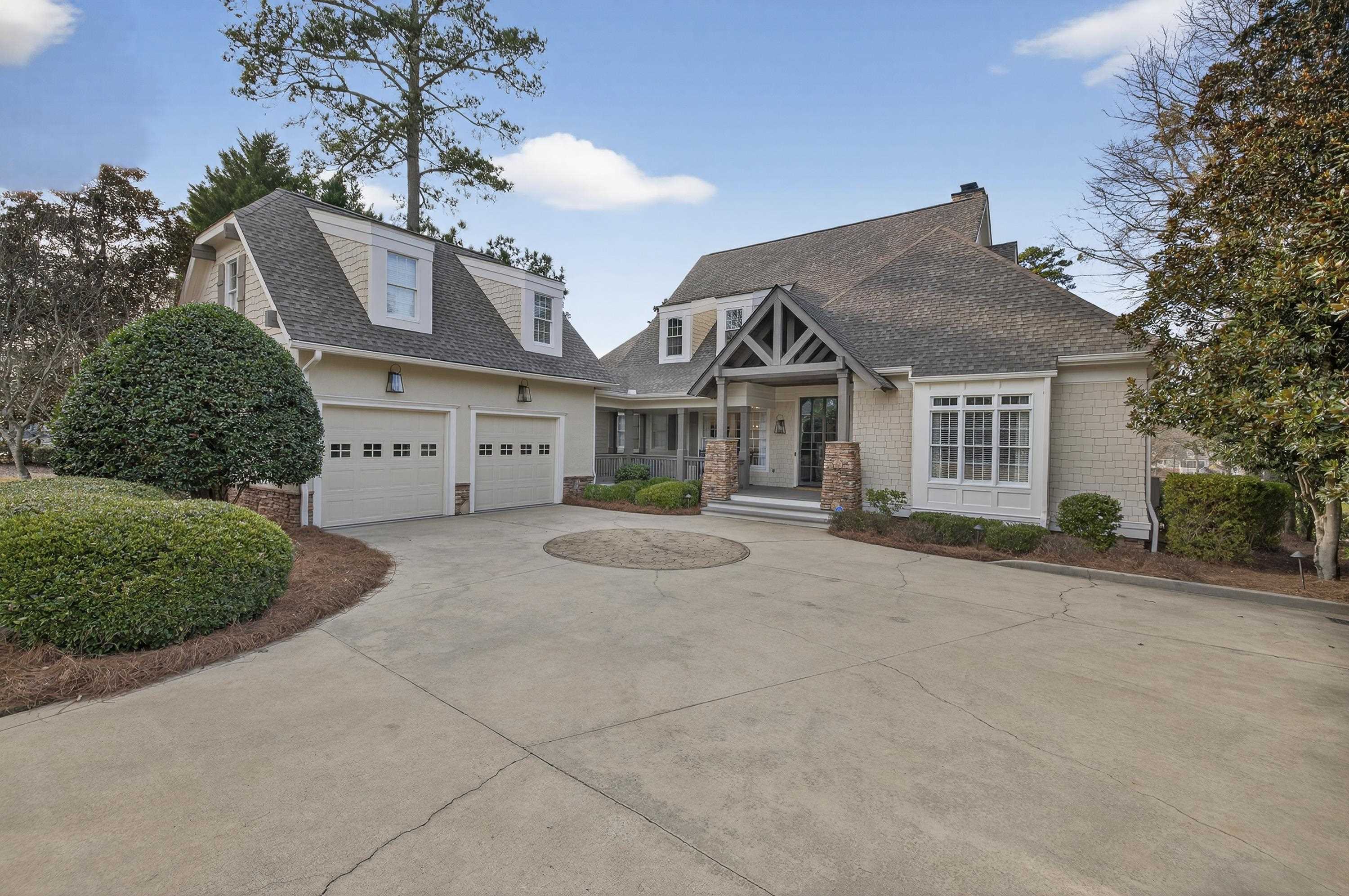 3361 LINGER LONGER ROAD image 2