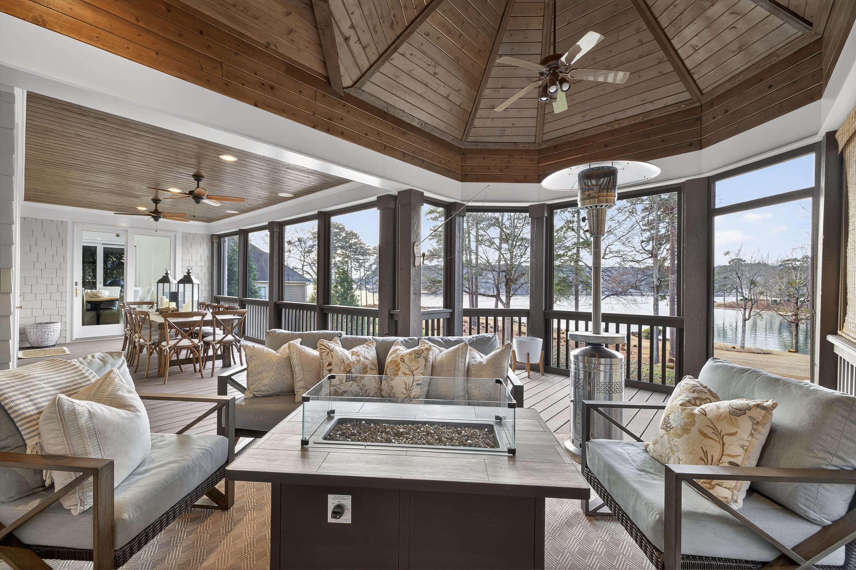 3361 LINGER LONGER ROAD image 27