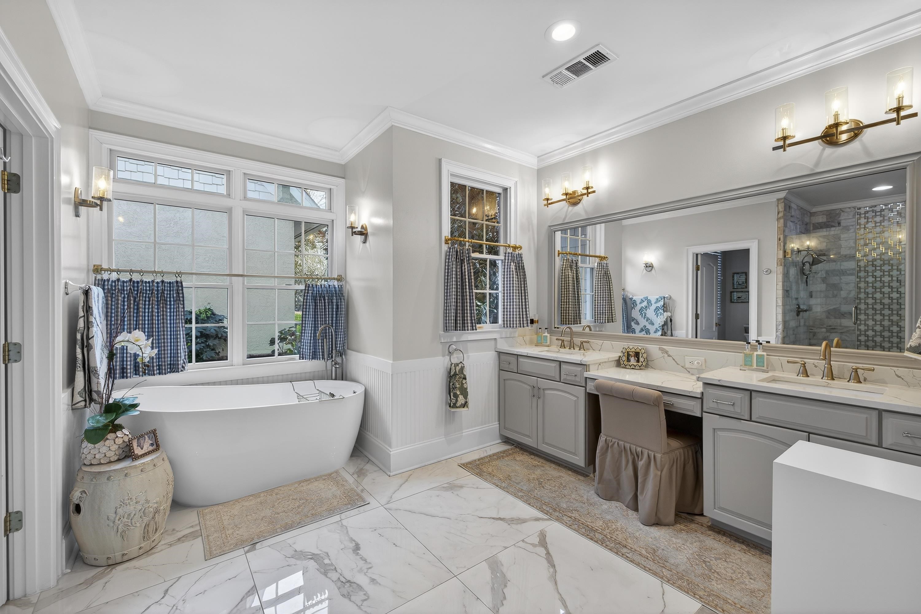 3361 LINGER LONGER ROAD image 35