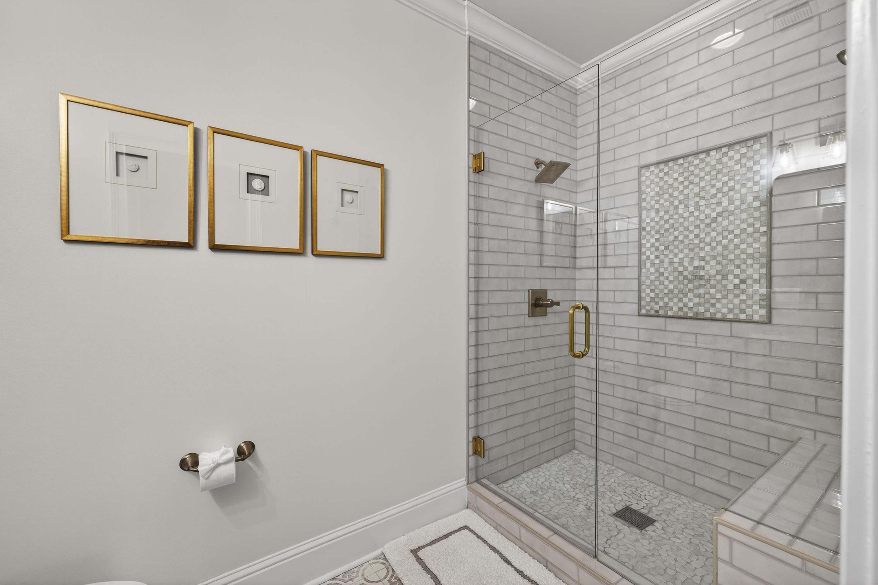 3361 LINGER LONGER ROAD image 45