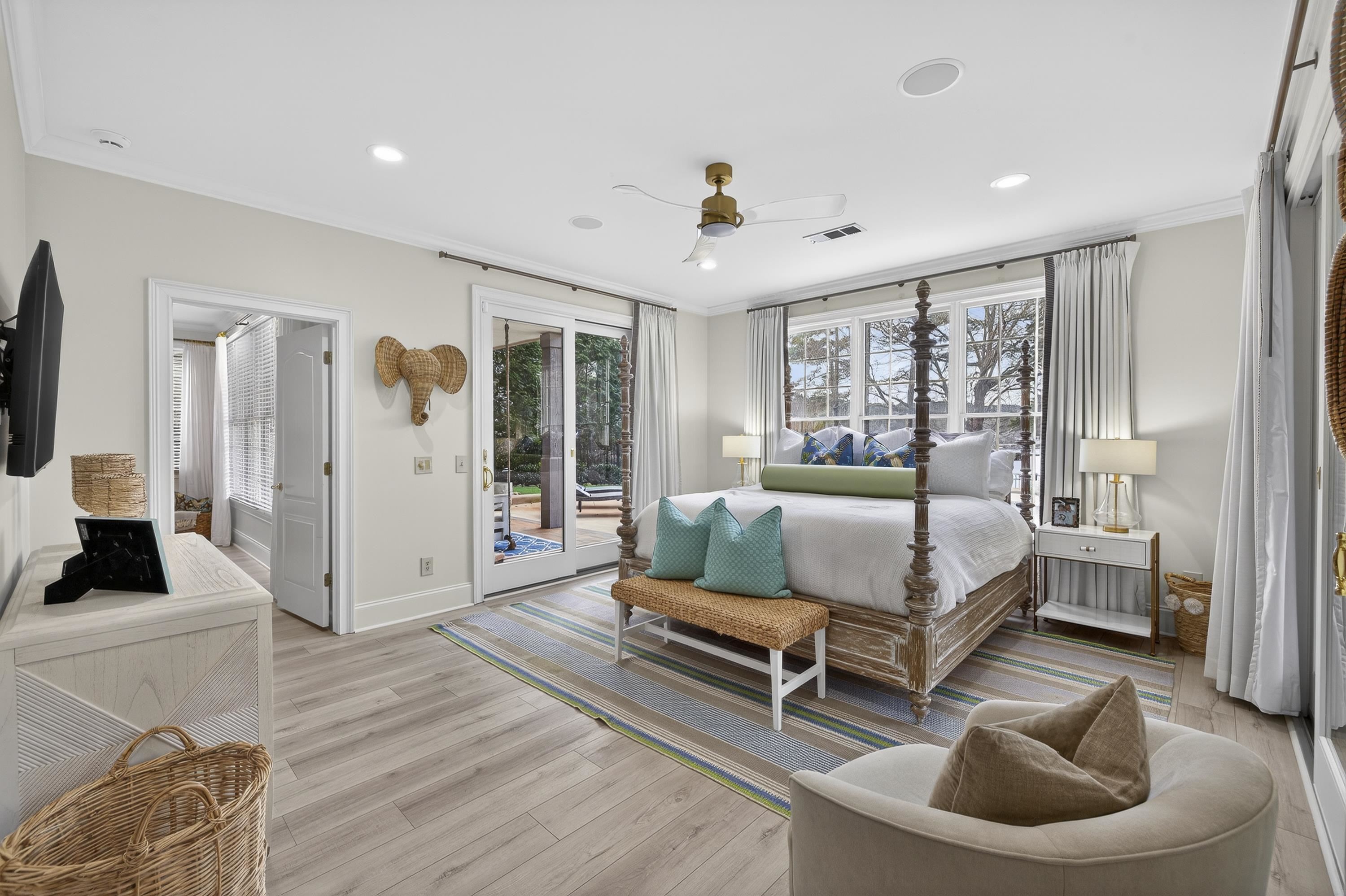 3361 LINGER LONGER ROAD image 59