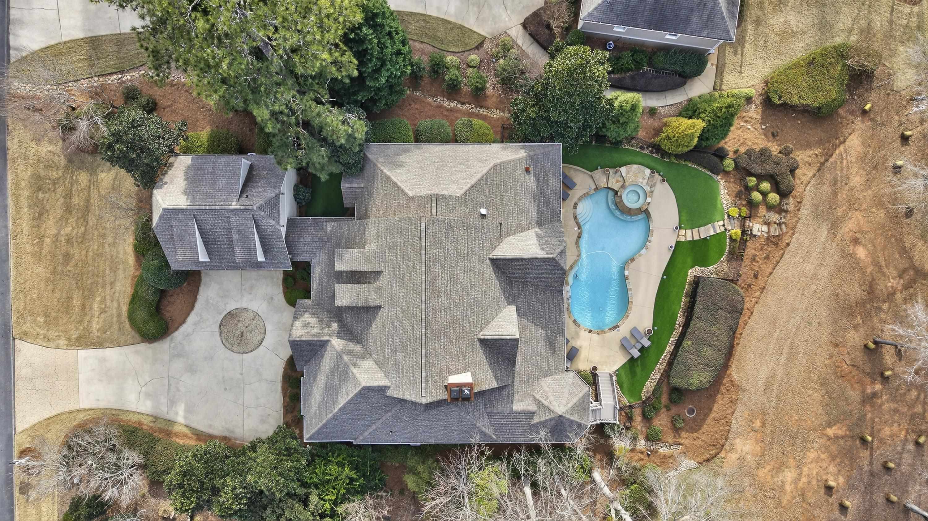 3361 LINGER LONGER ROAD image 7