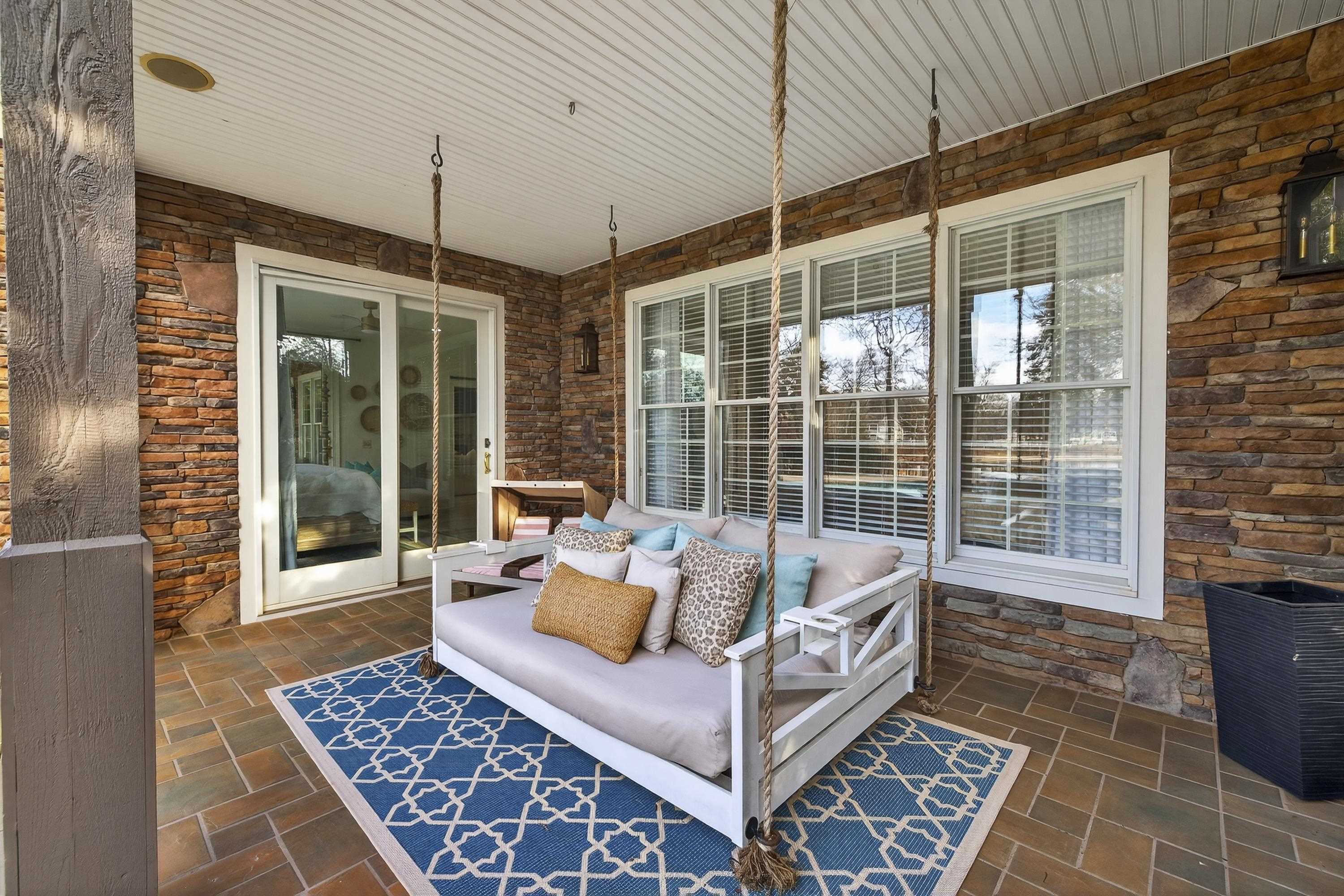 3361 LINGER LONGER ROAD image 71