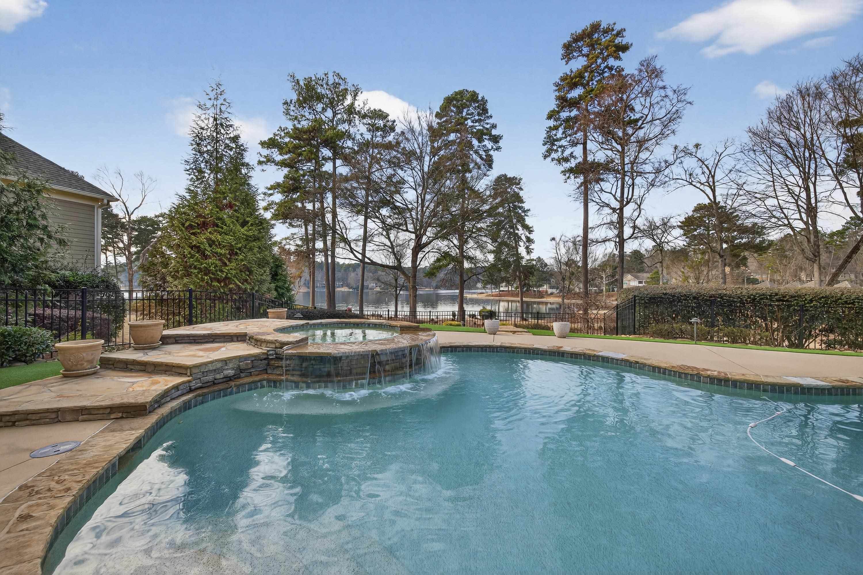 3361 LINGER LONGER ROAD image 75