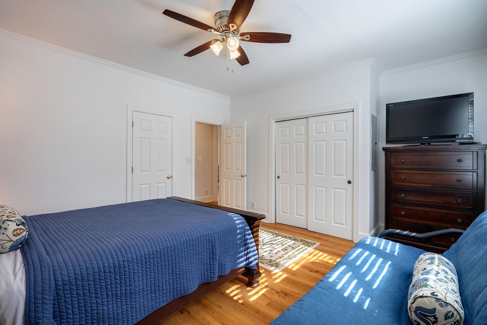 206 BEECH HAVEN LANE image 21