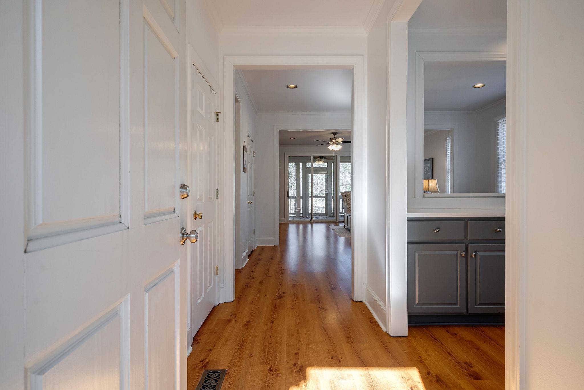 206 BEECH HAVEN LANE image 4