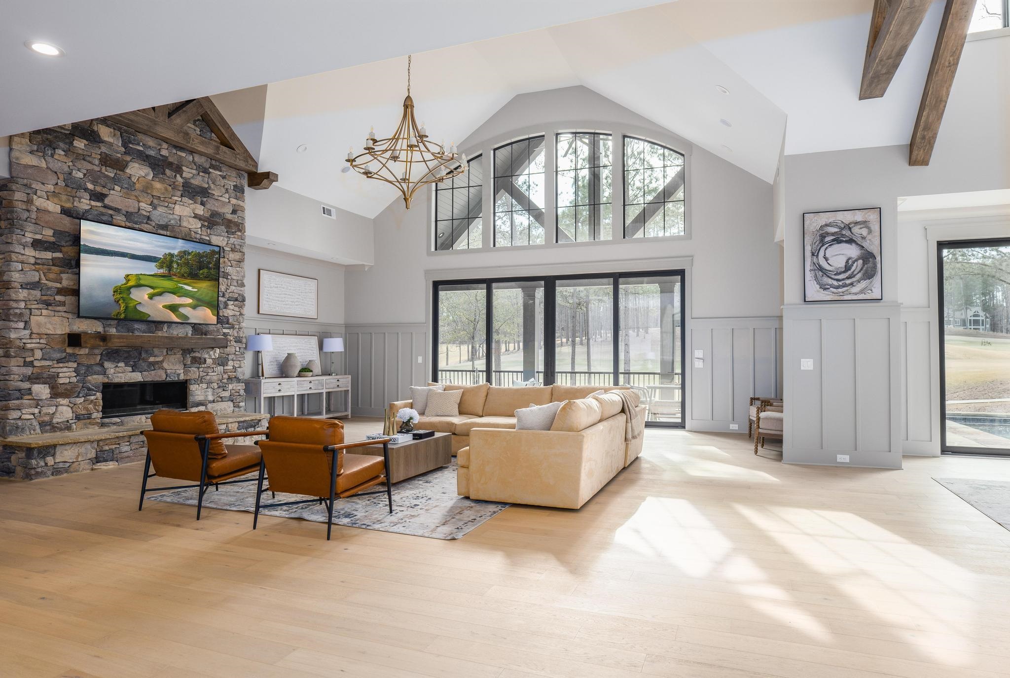 1010 MONFORT COURT image 17