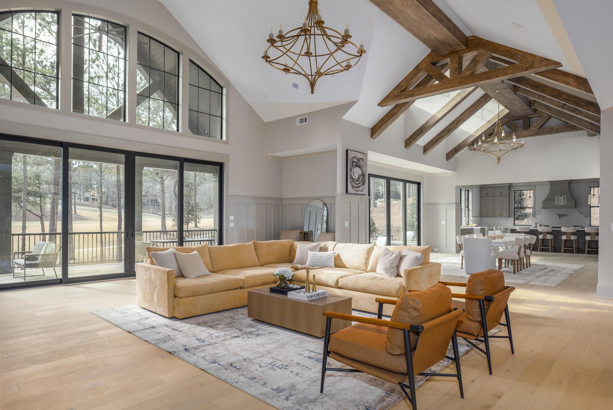 1010 MONFORT COURT image 18