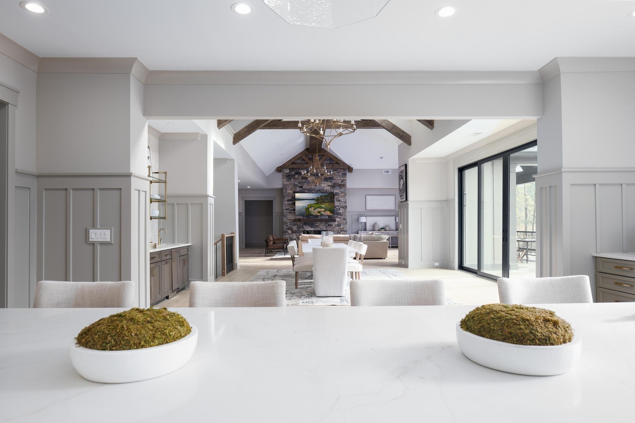 1010 MONFORT COURT image 26