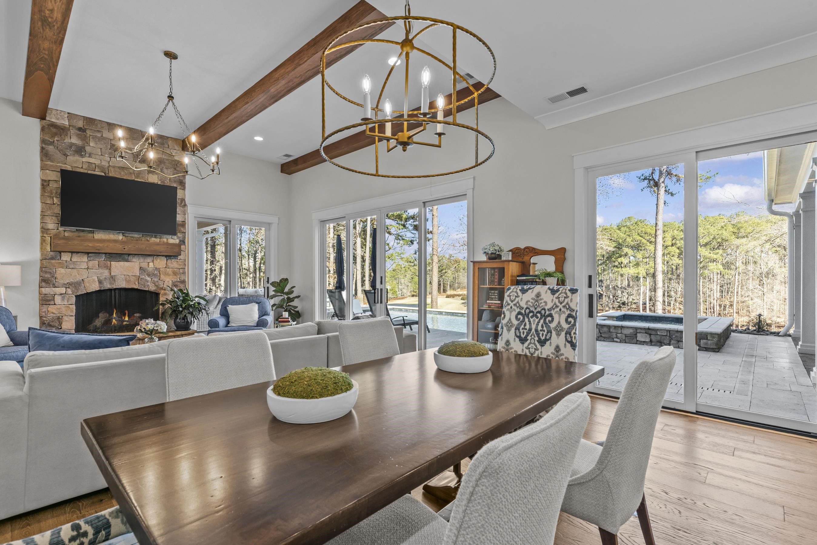 1051 HOMESTEAD image 13