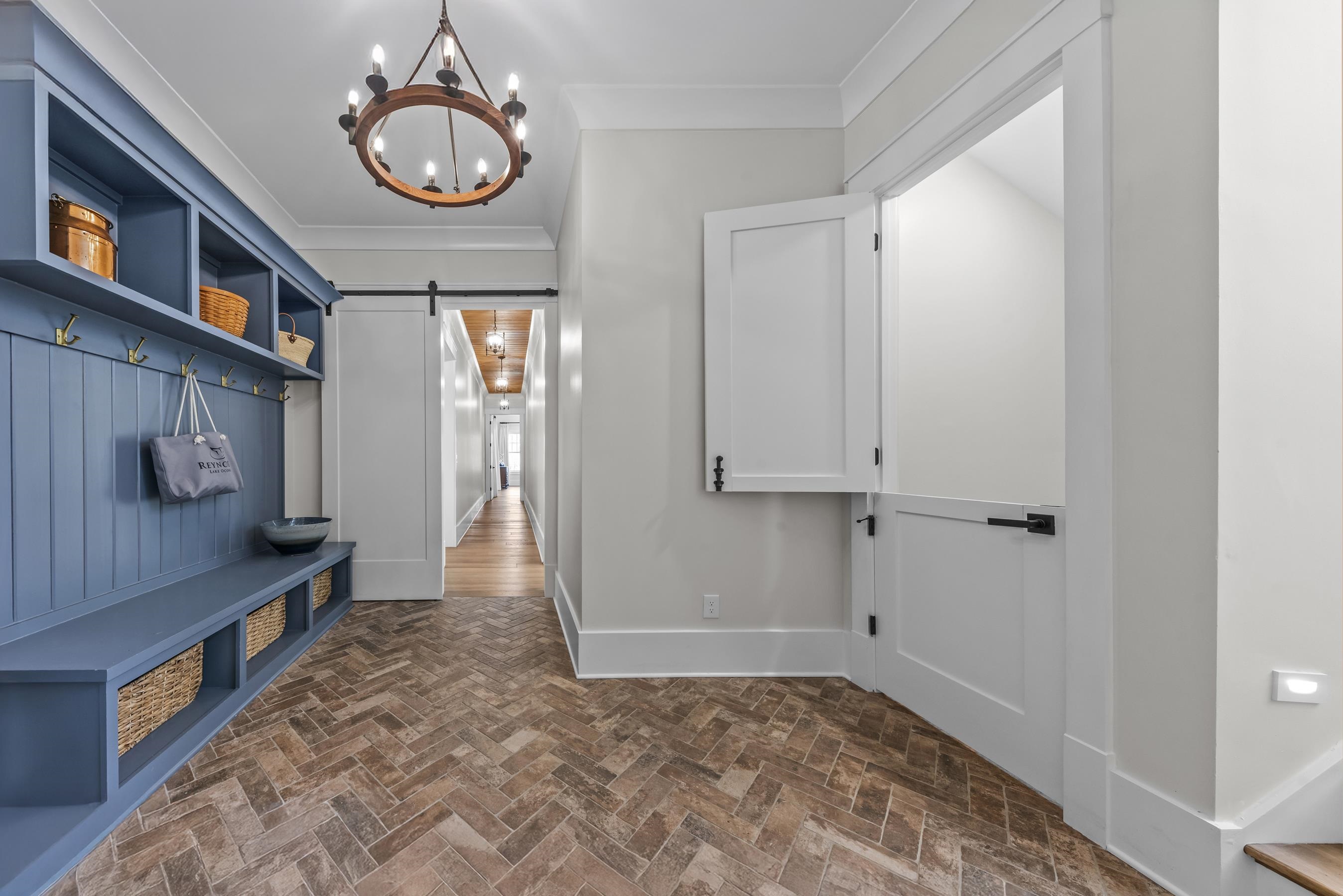 1051 HOMESTEAD image 30