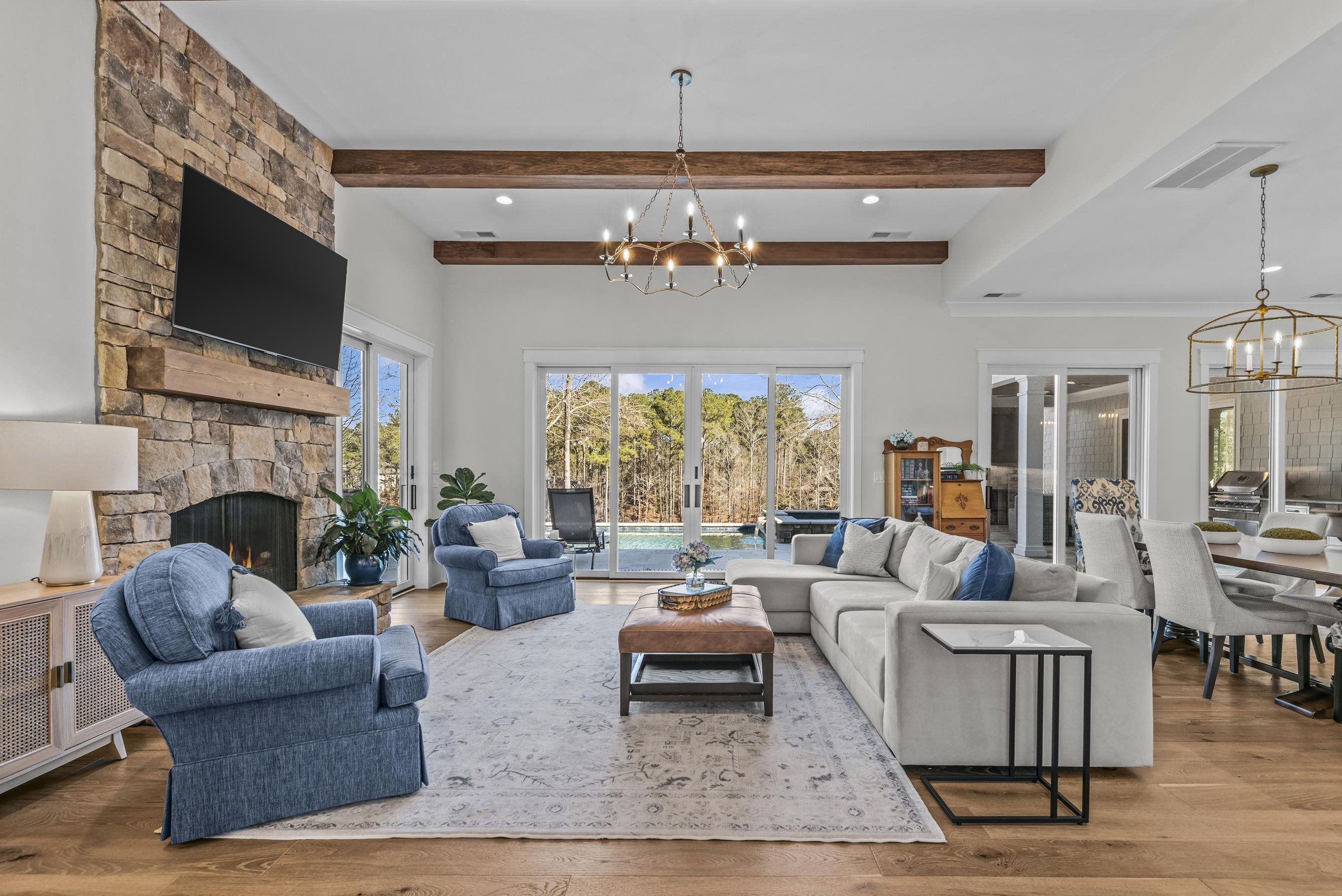 1051 HOMESTEAD image 9