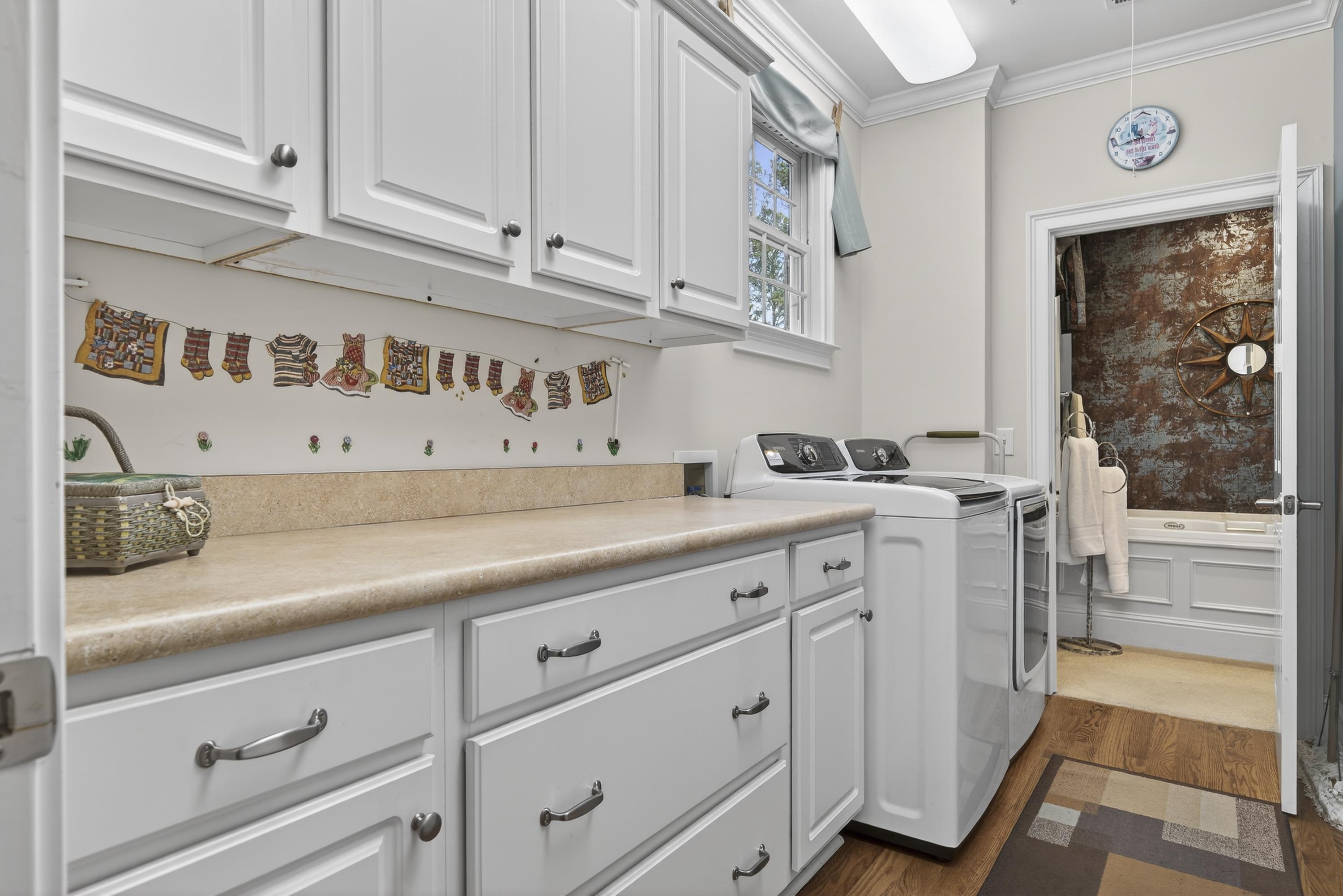 1020 BROADSWORD BAY image 28