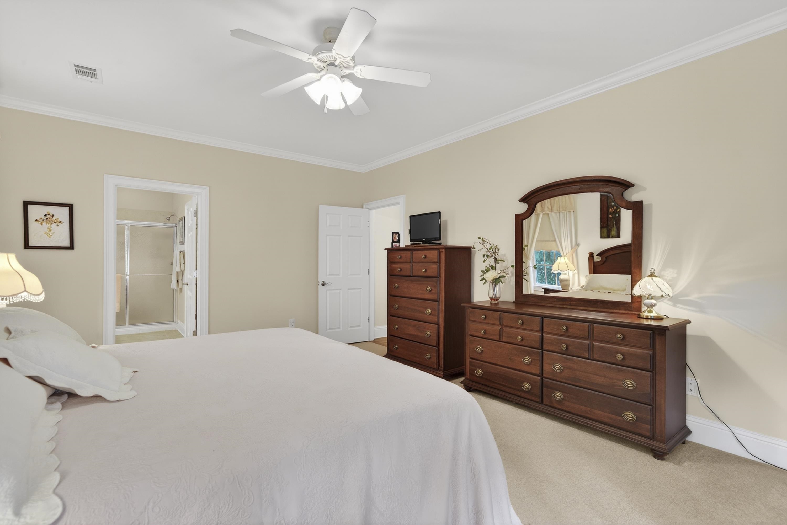 1020 BROADSWORD BAY image 38