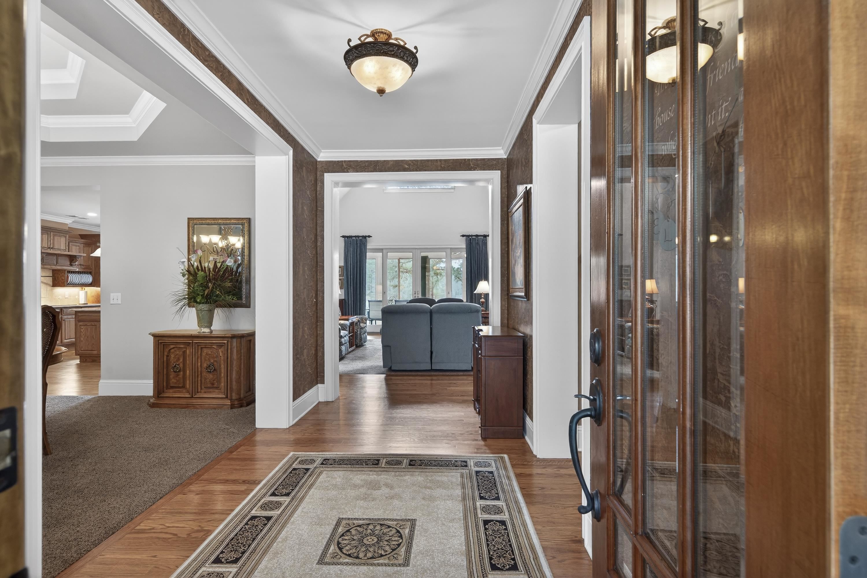 1020 BROADSWORD BAY image 5