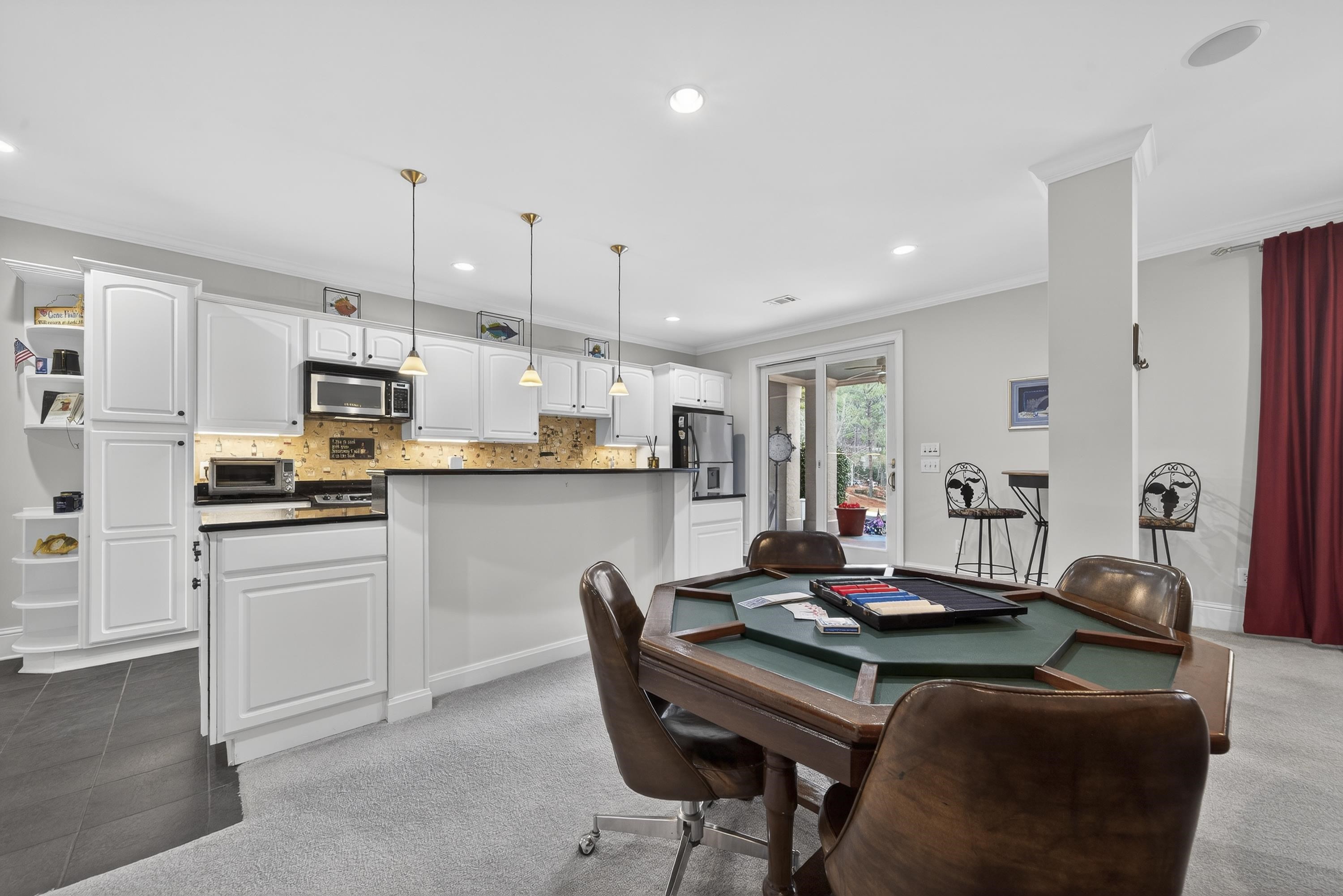 1020 BROADSWORD BAY image 50