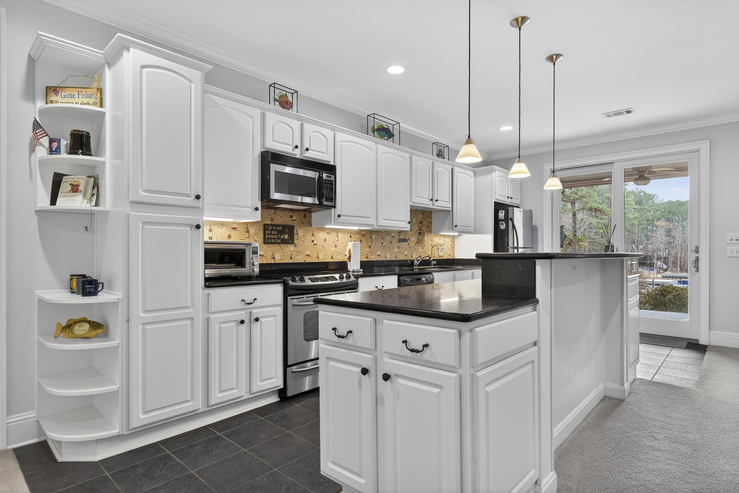 1020 BROADSWORD BAY image 52