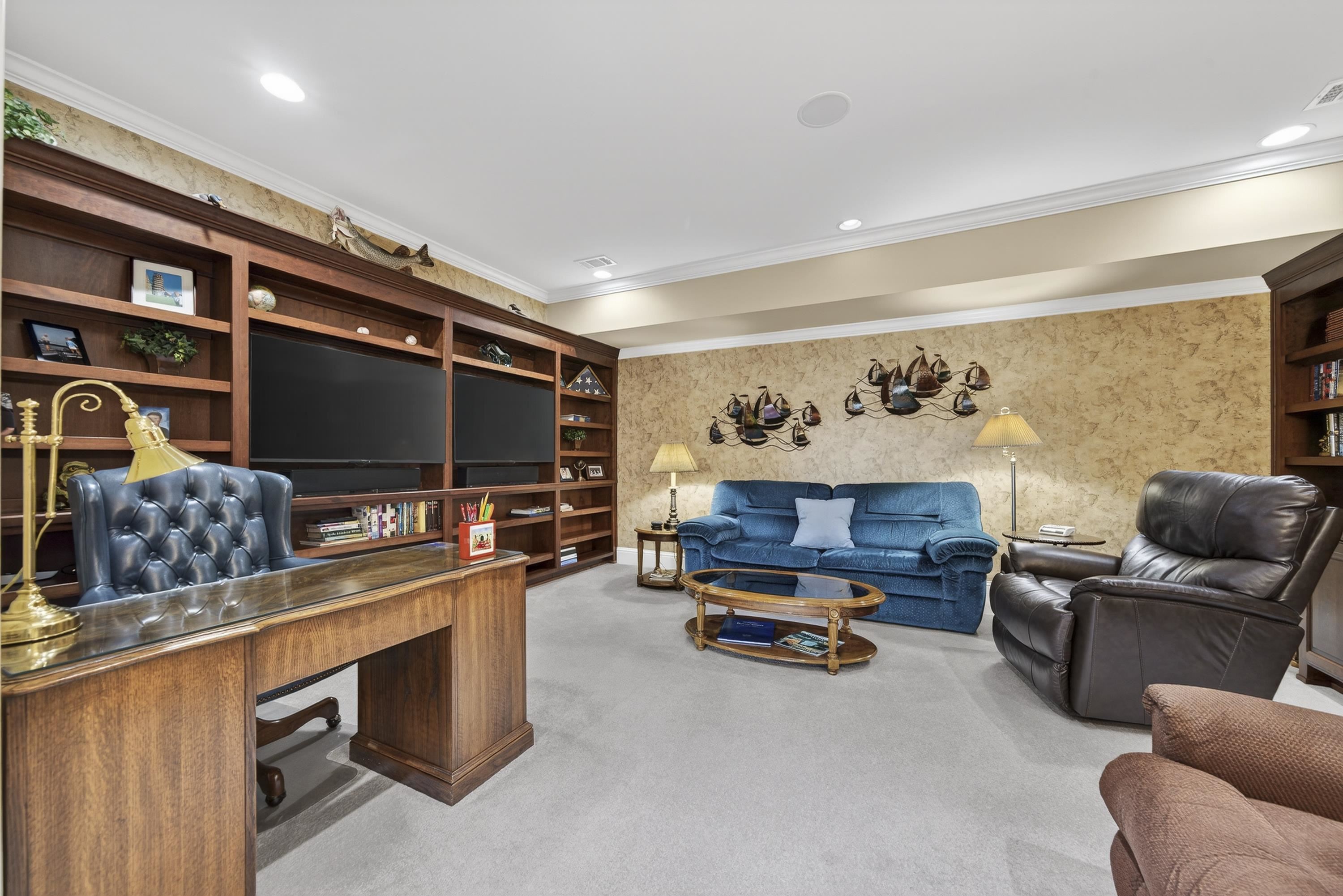 1020 BROADSWORD BAY image 61