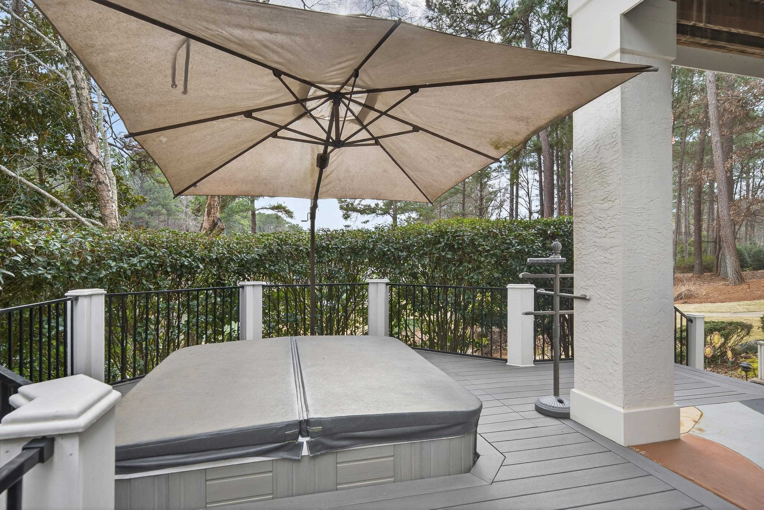 1020 BROADSWORD BAY image 68