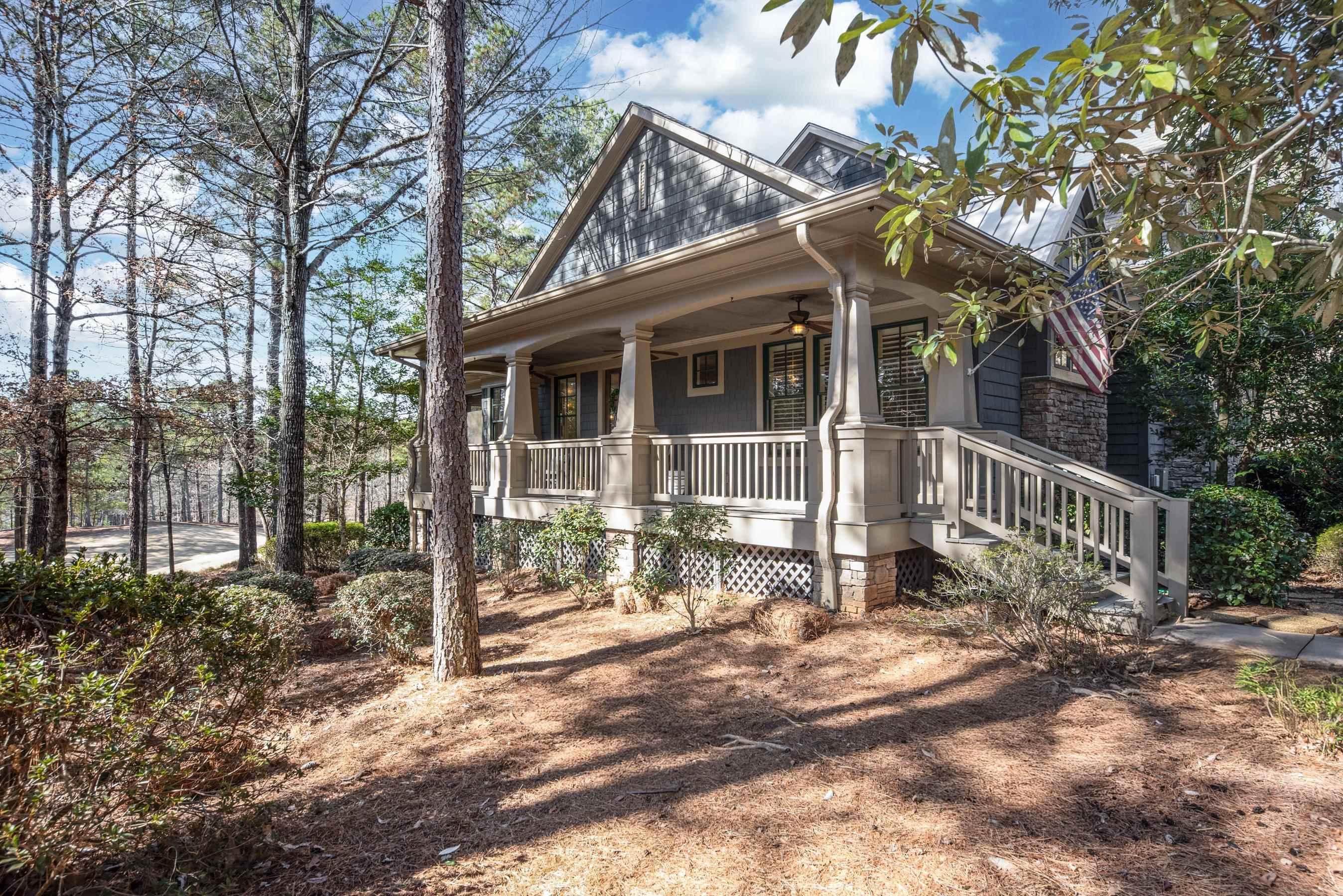 1050 REUBENS COURT image 2