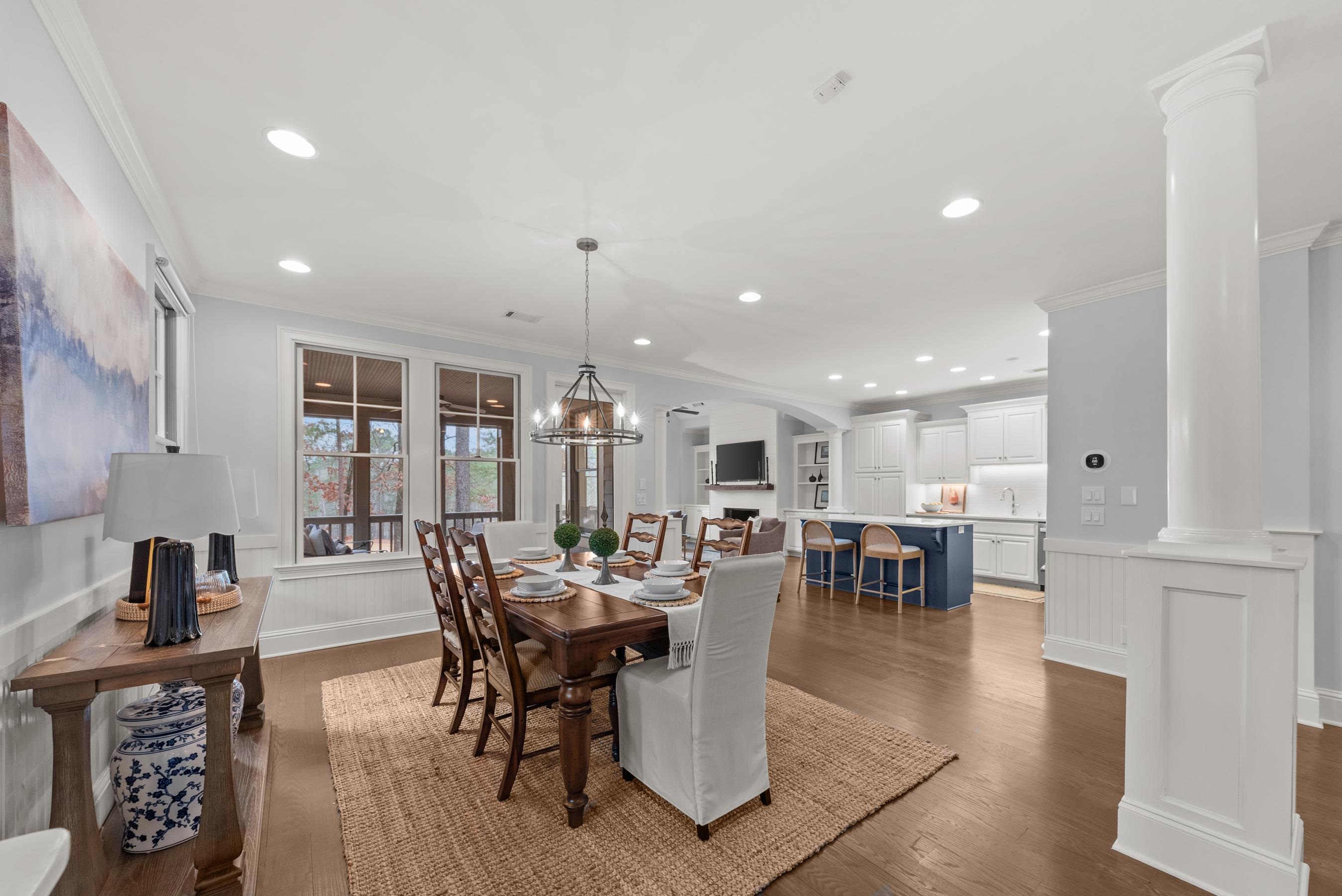 1050 REUBENS COURT image 11