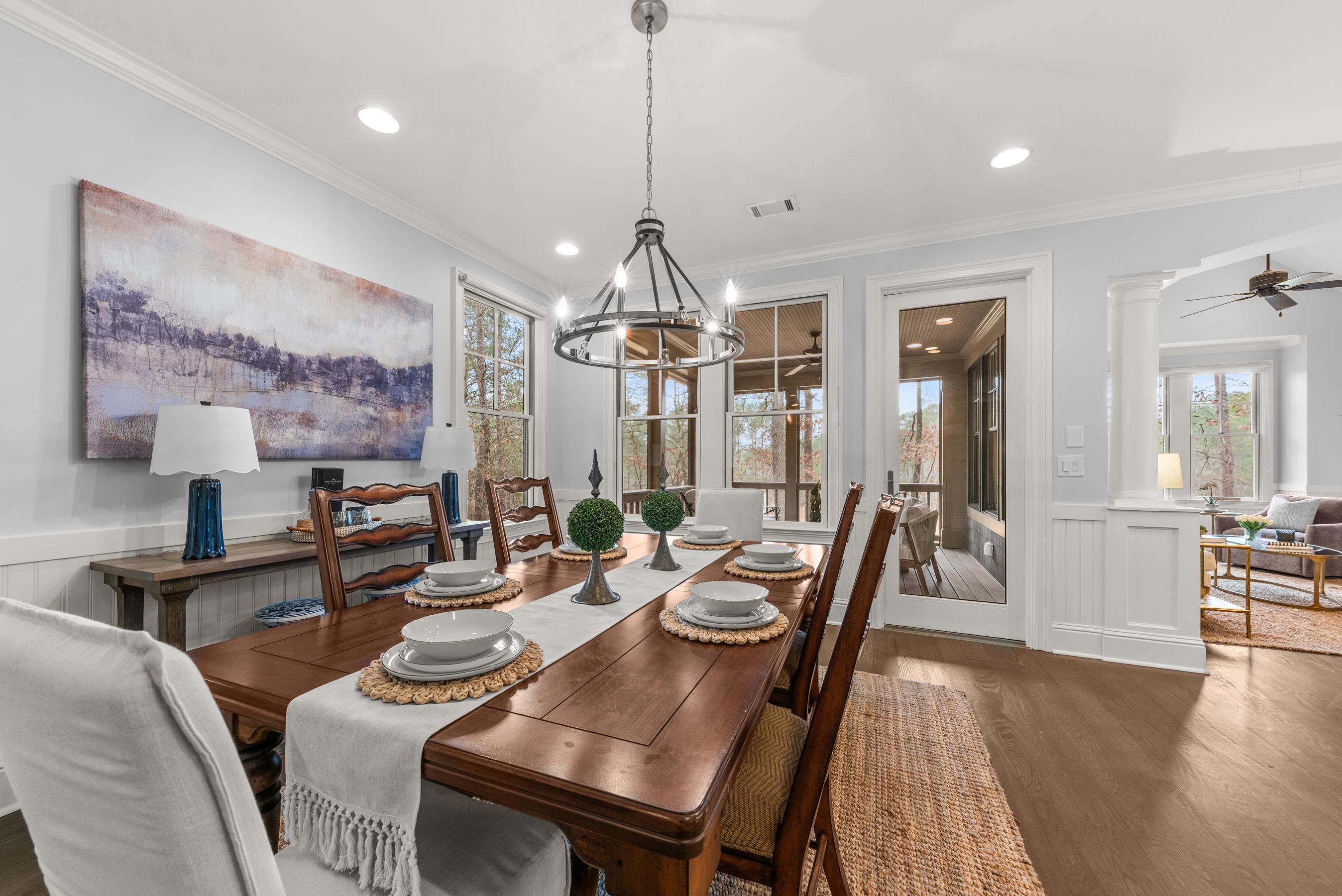 1050 REUBENS COURT image 12