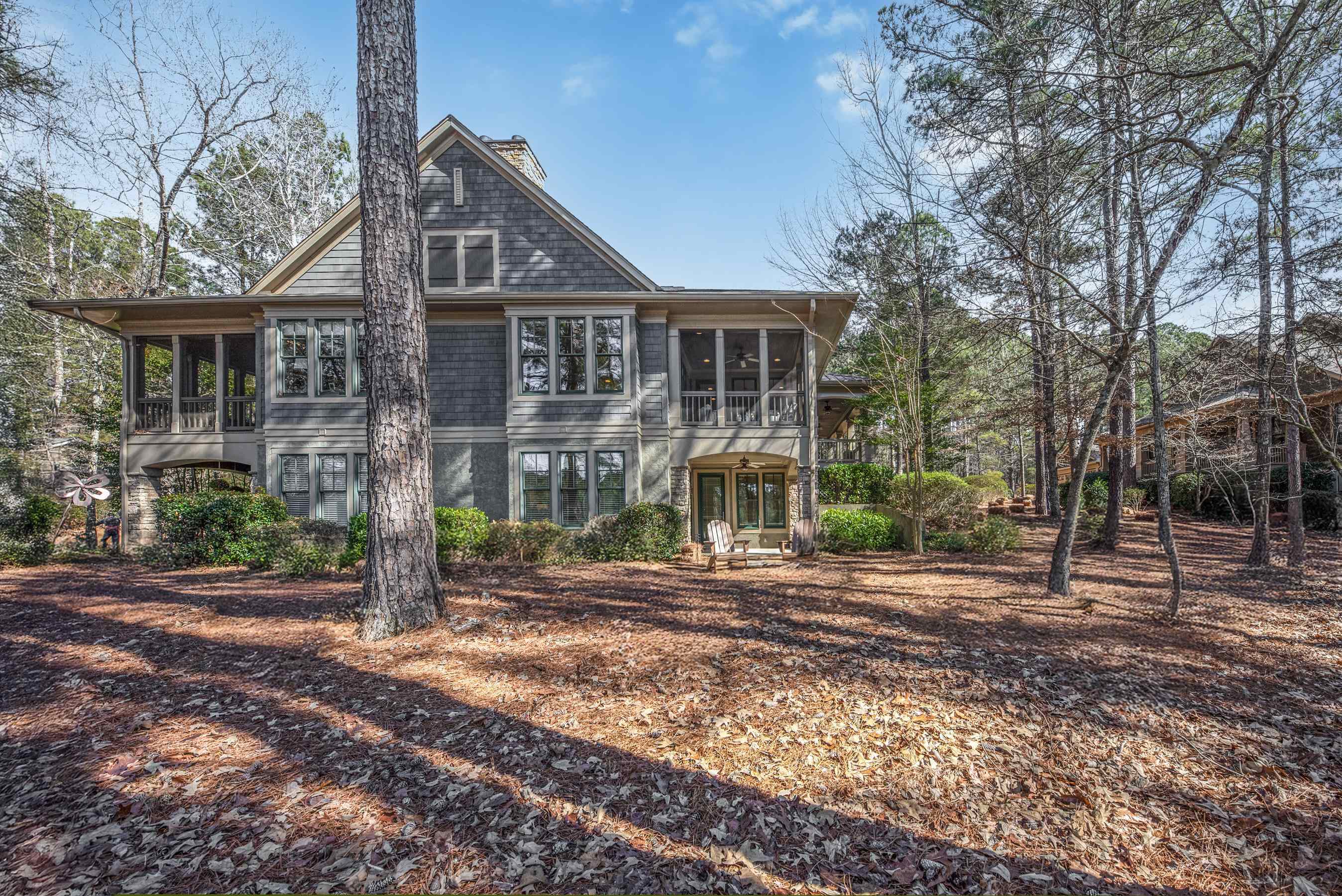 1050 REUBENS COURT image 3