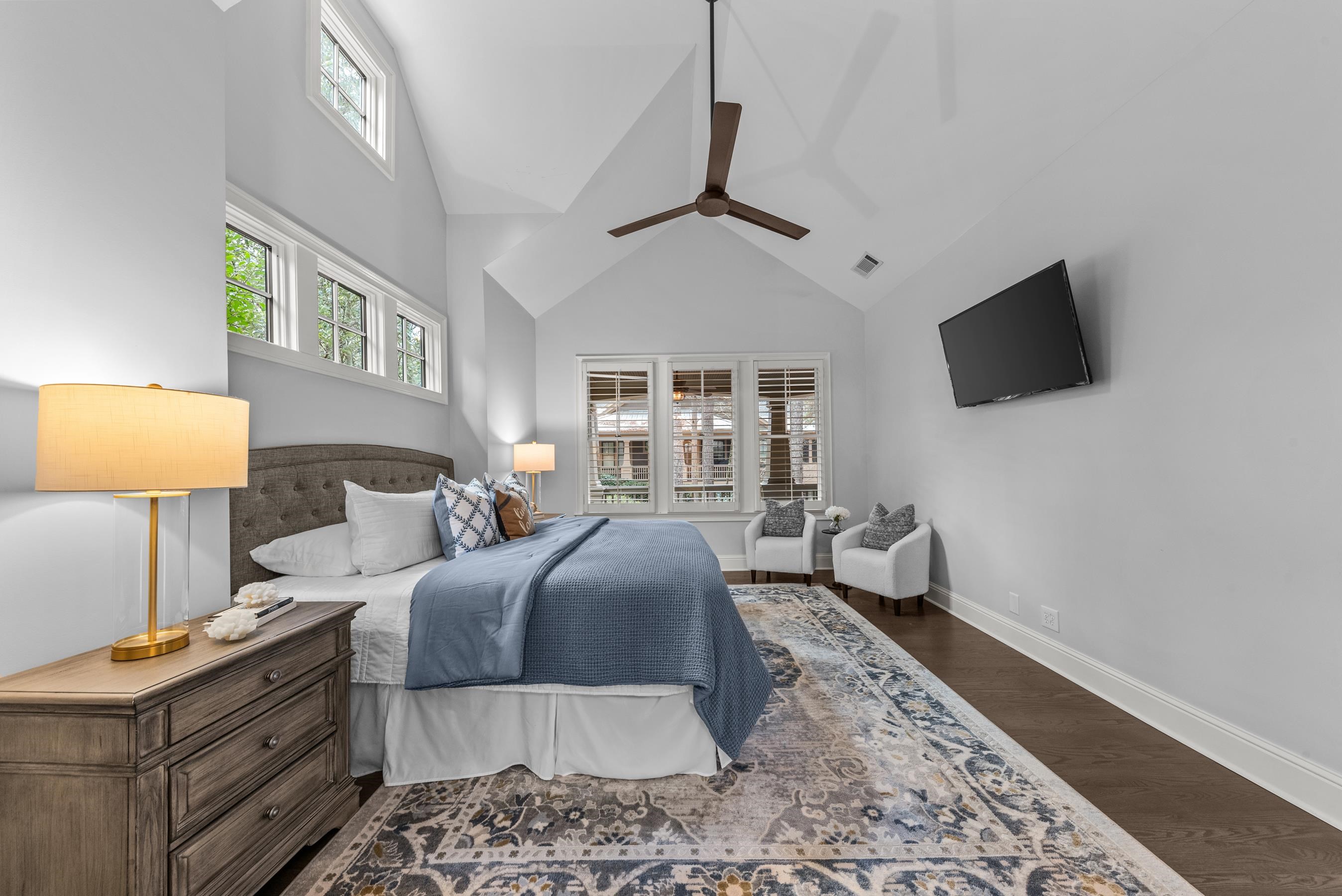 1050 REUBENS COURT image 21