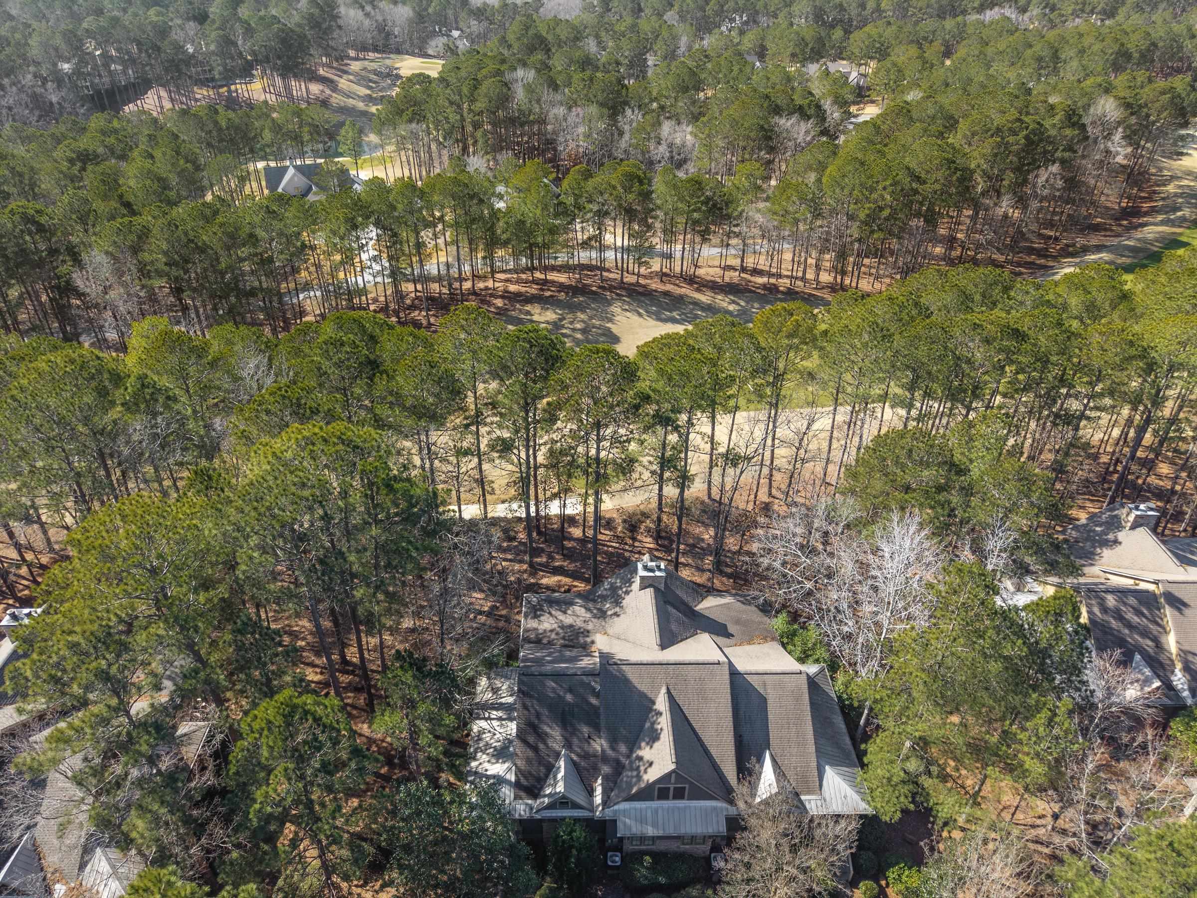 1050 REUBENS COURT image 5