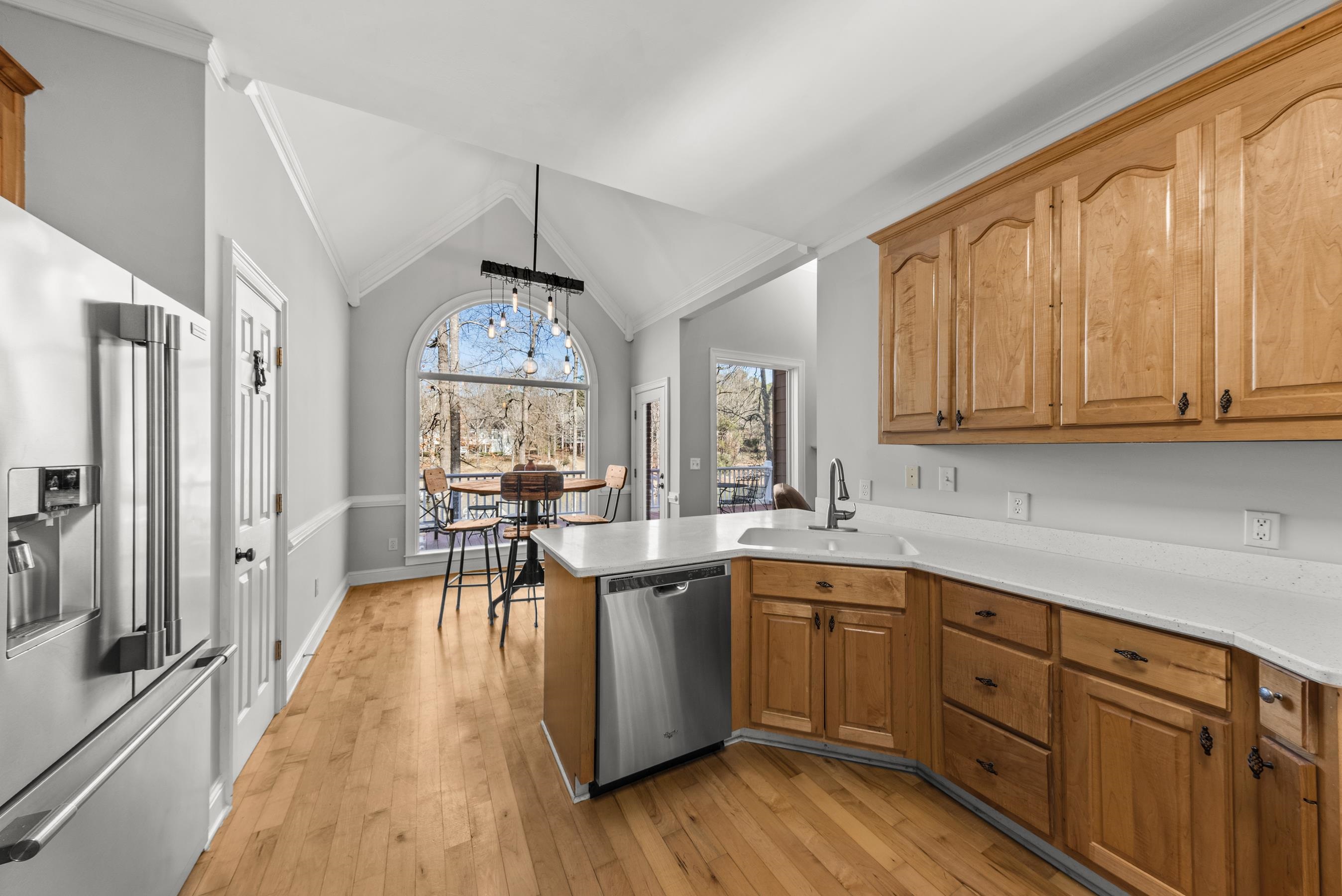 2030 GARNERS FERRY image 25